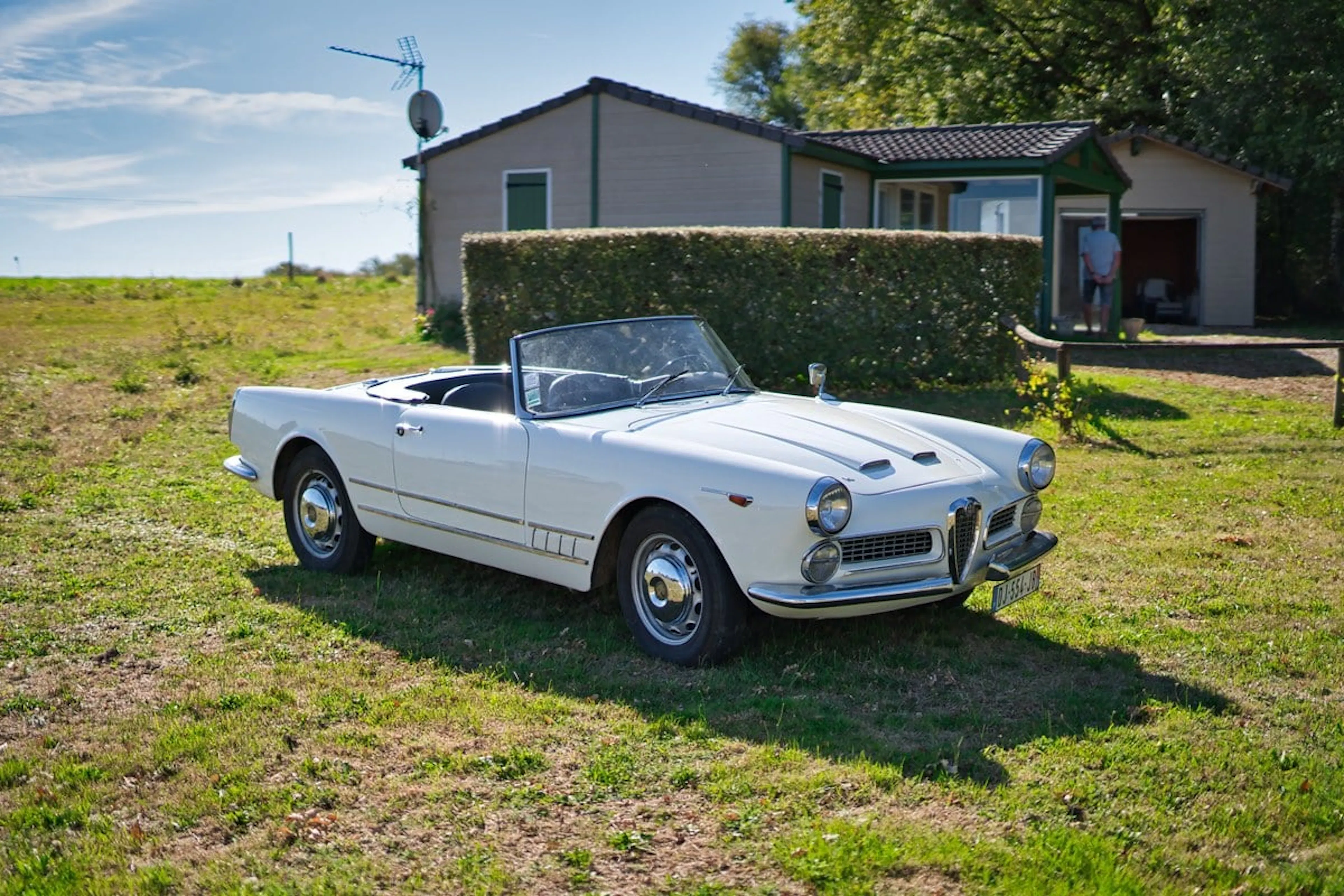 1960 Alfa Romeo 2000 VIN 01613 | Hagerty Valuation Tools®