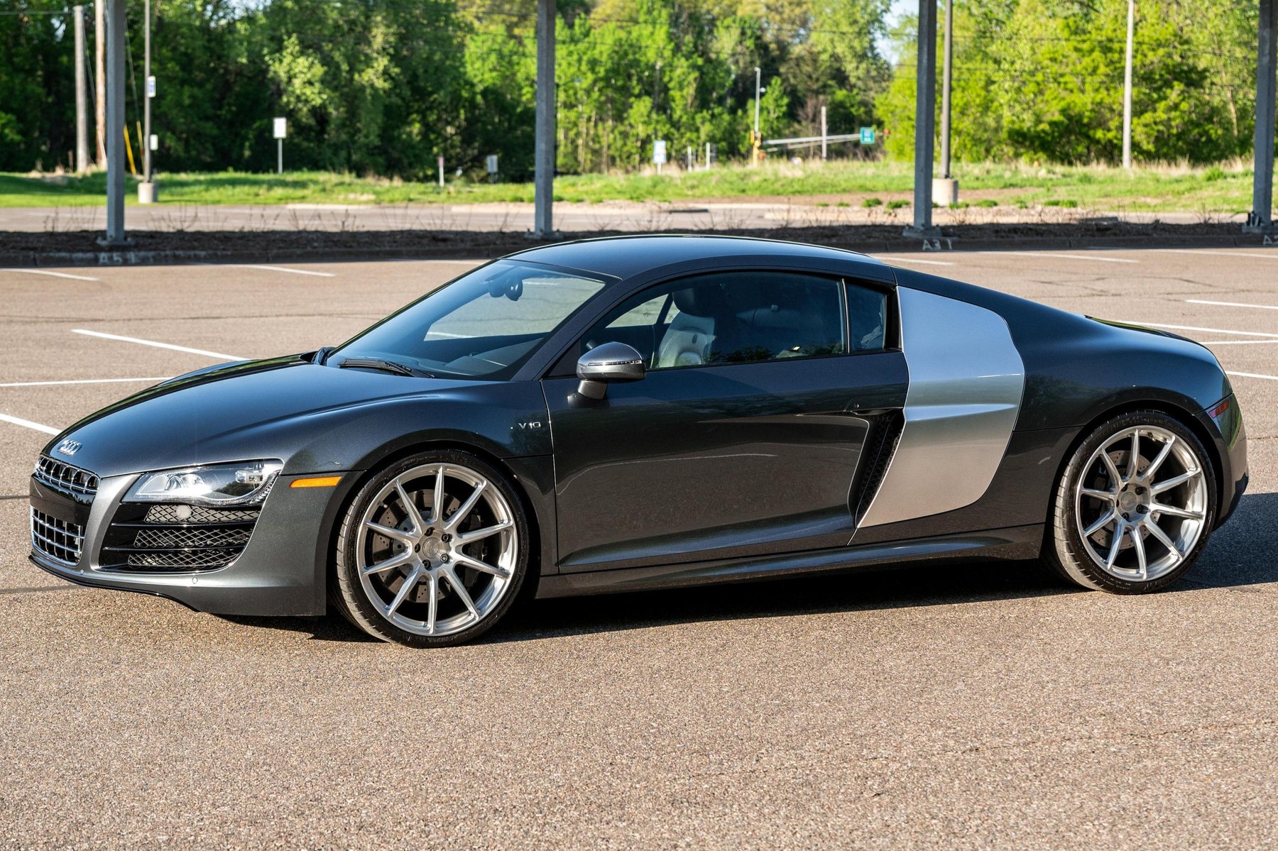 2011 Audi R8 5.2 VIN WUADNAFG8BN000544 | Hagerty Valuation Tools