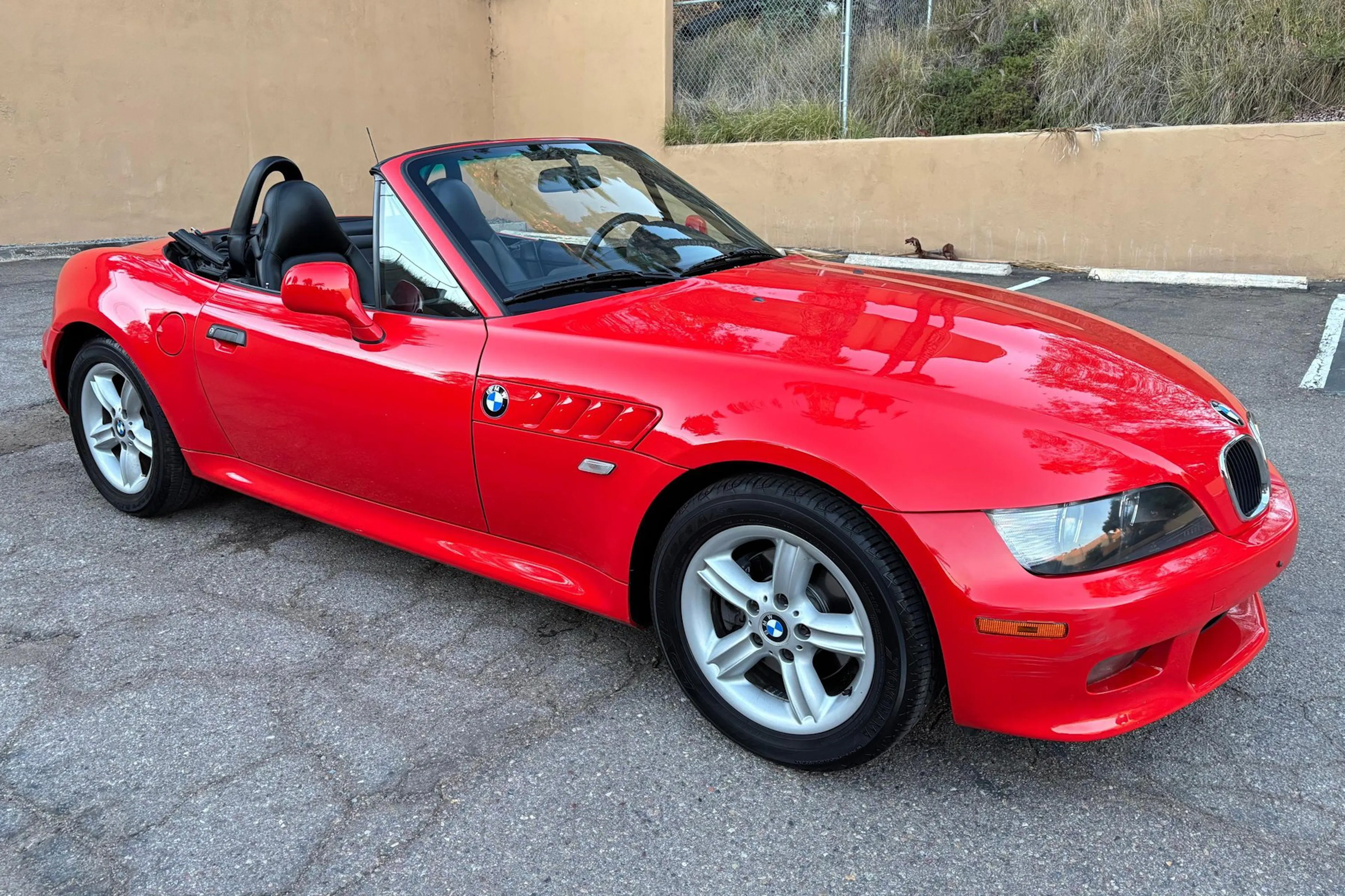 2000 BMW Z3 VIN WBACH934XYLF92607 | Hagerty Valuation Tools®