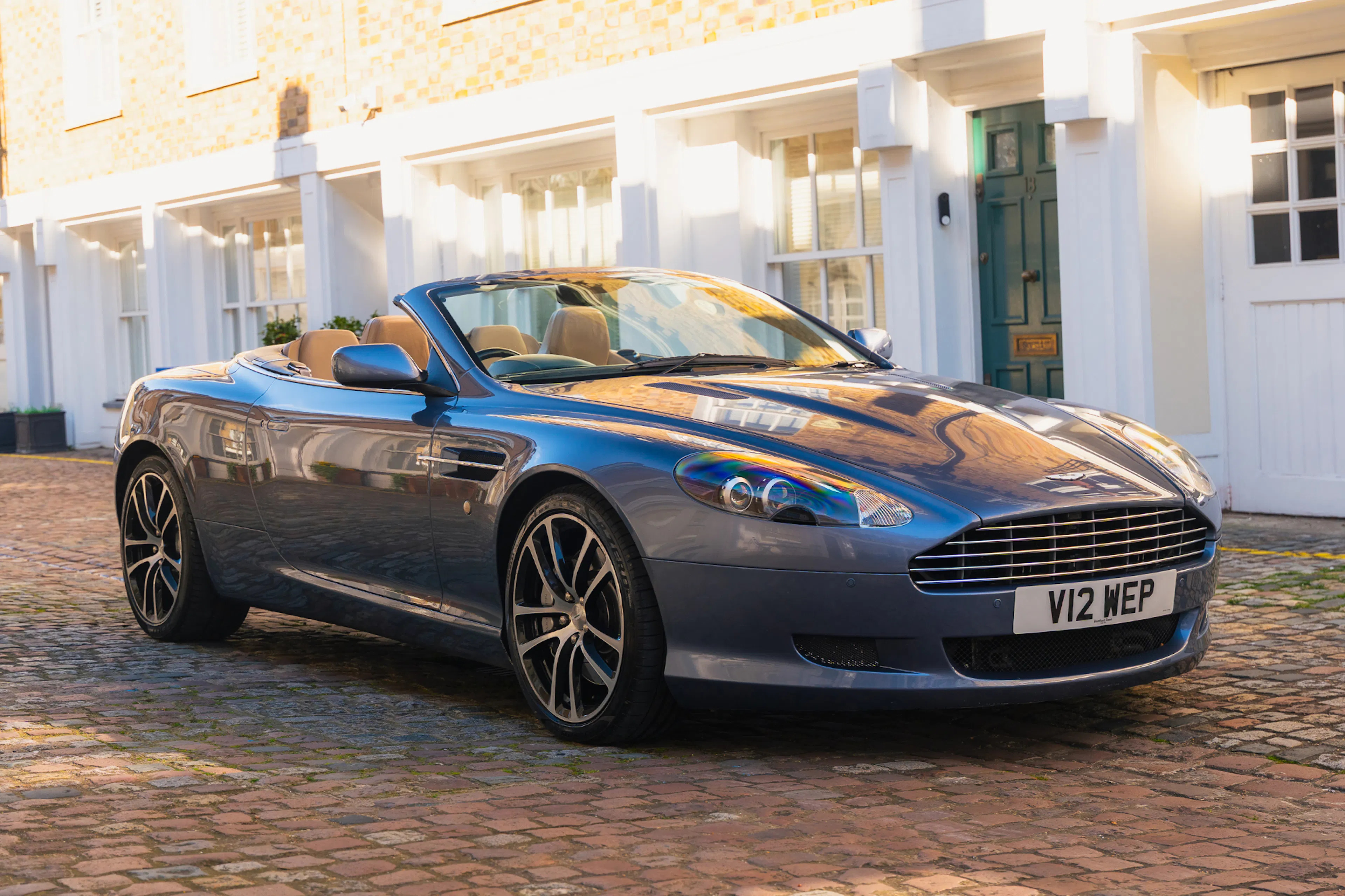 2005 Aston Martin DB9 2026-04-26