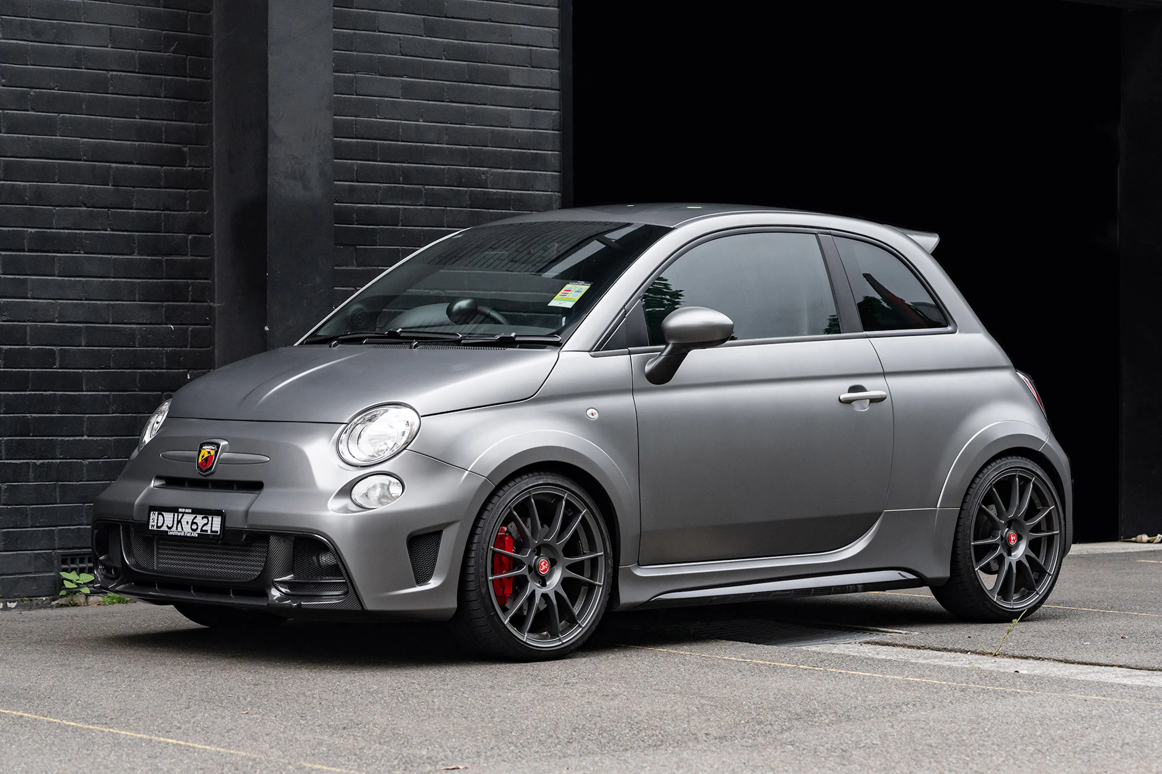 2016 Abarth 695