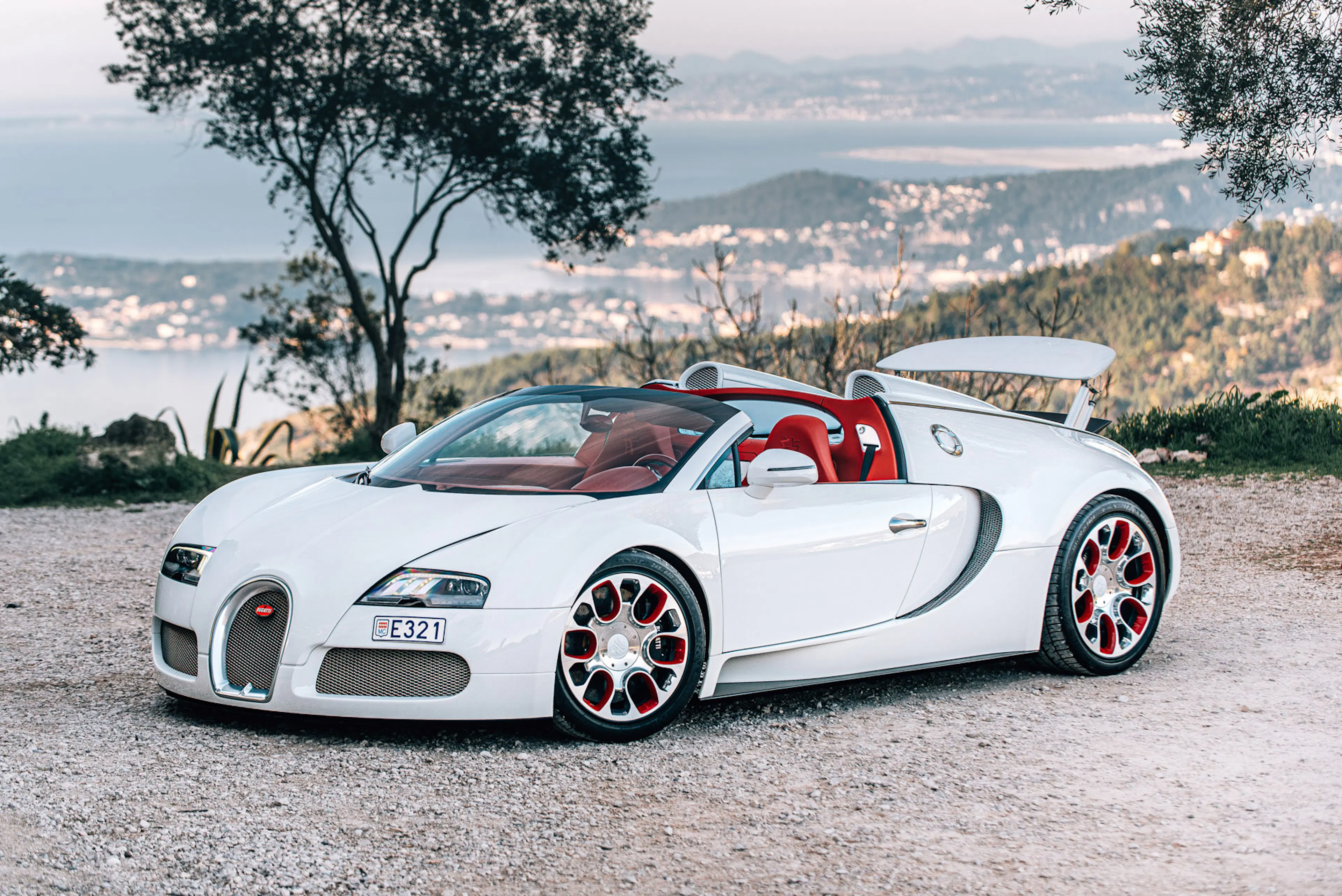 2012 Bugatti Veyron VIN VF9SK25292M795050 | Hagerty Valuation Tools®