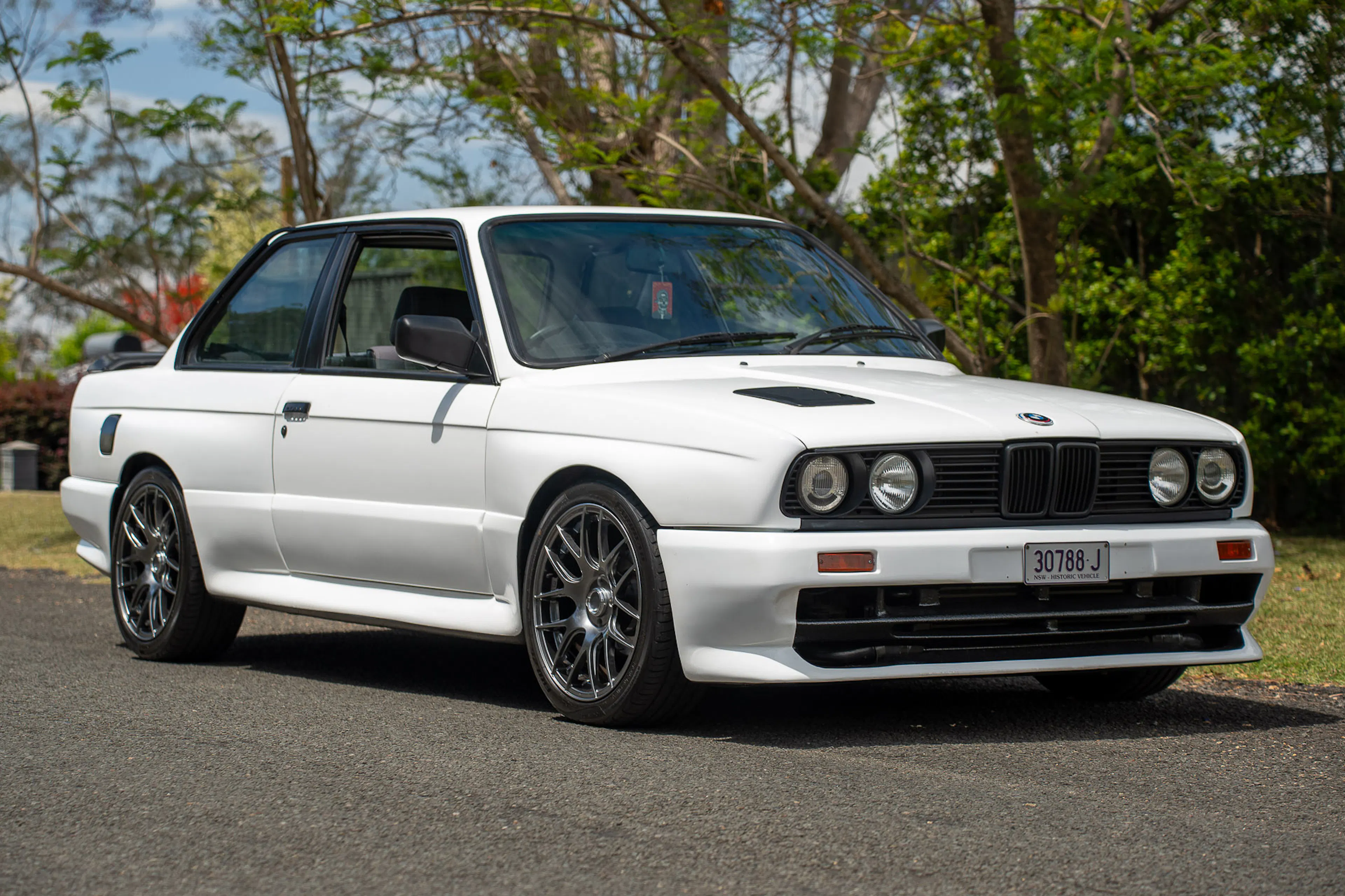 1987 BMW 318i VIN WBAAK120701665227 | Hagerty Valuation Tools®
