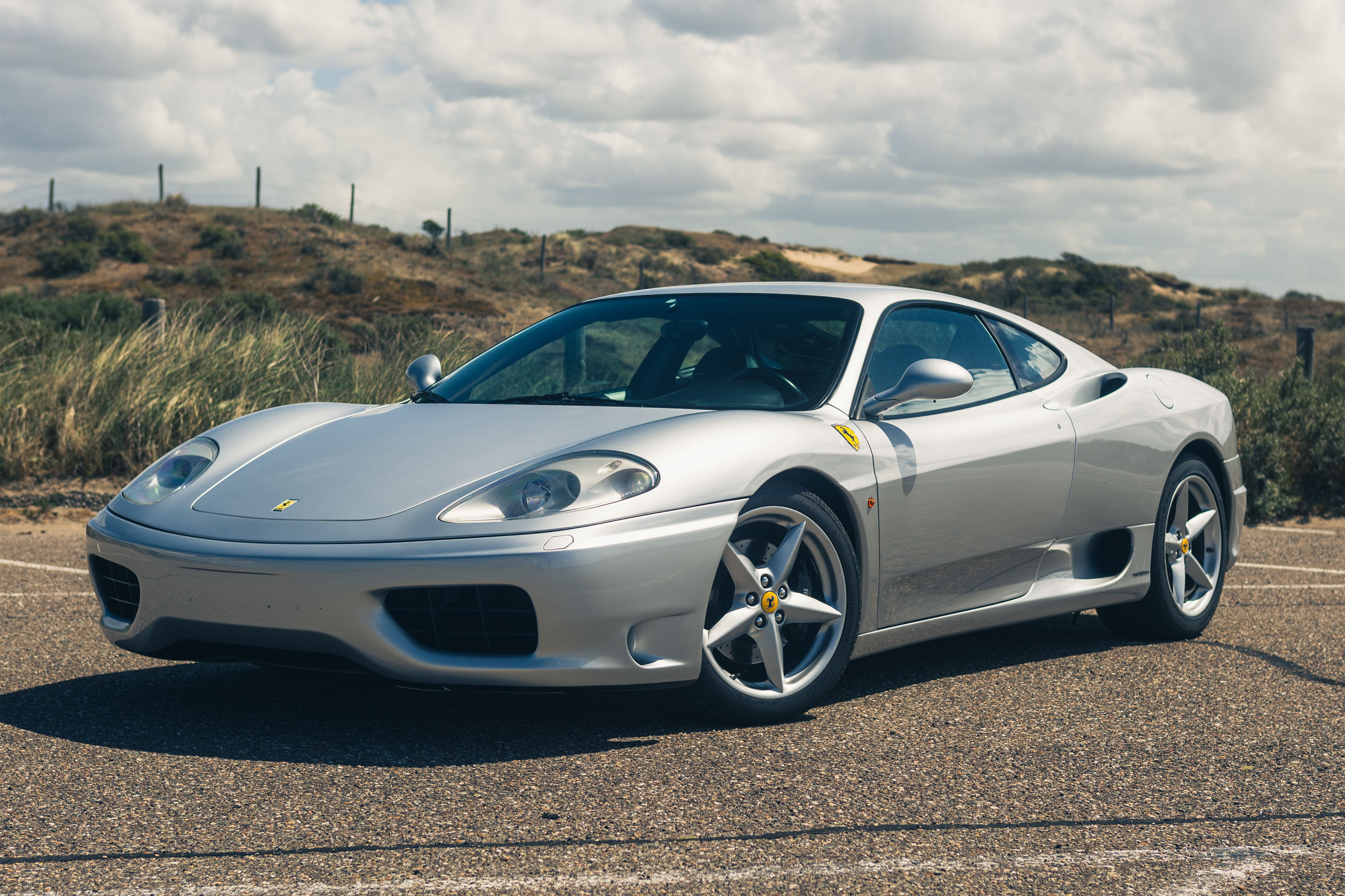 2001 Ferrari 360 Modena Spider VIN ZFFYR51B000122085 | Hagerty Valuation  Tools, image size:4379x2918