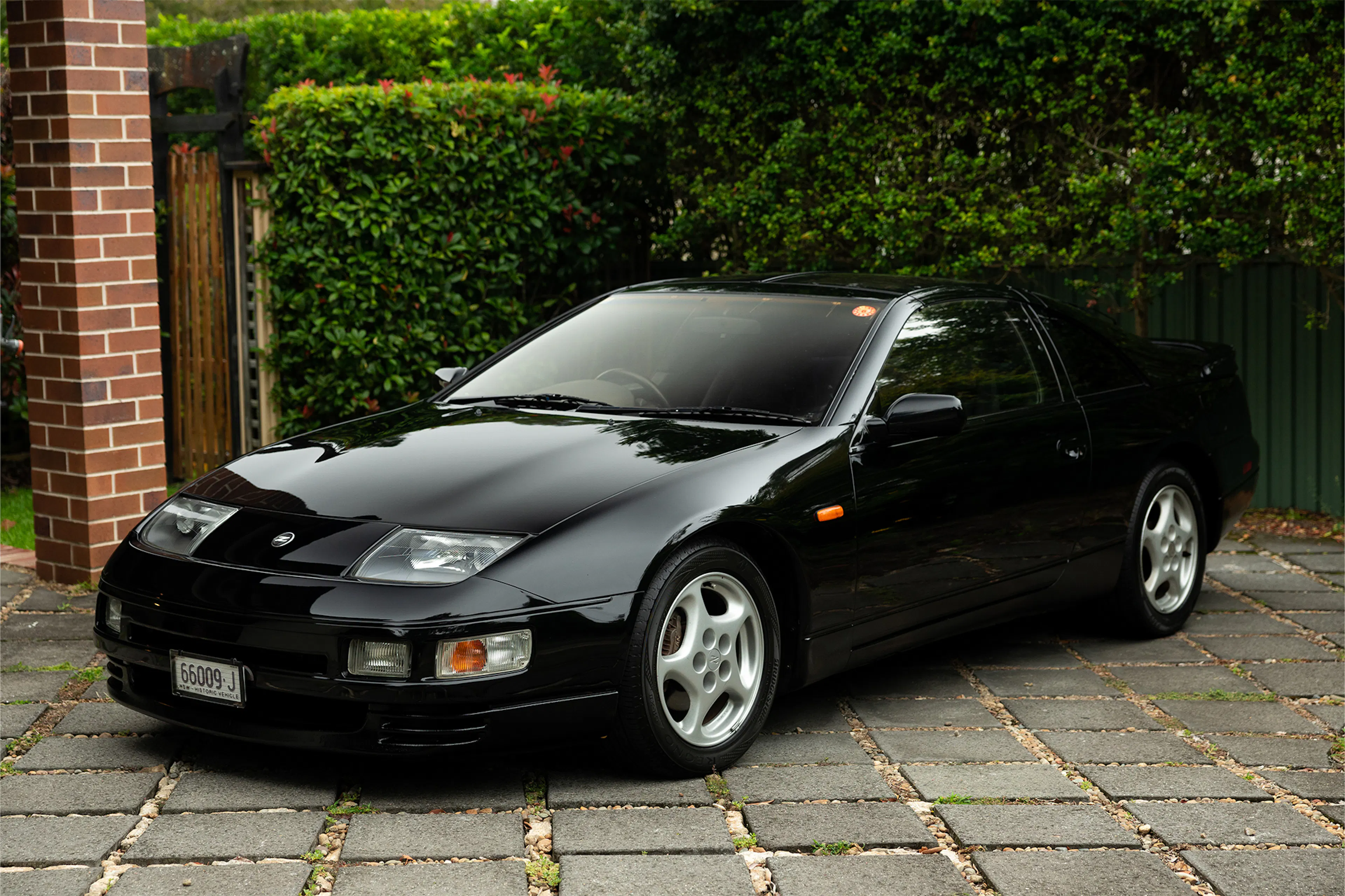 1992 Nissan 300ZX Base | Hagerty Valuation Tool® display picture 1
