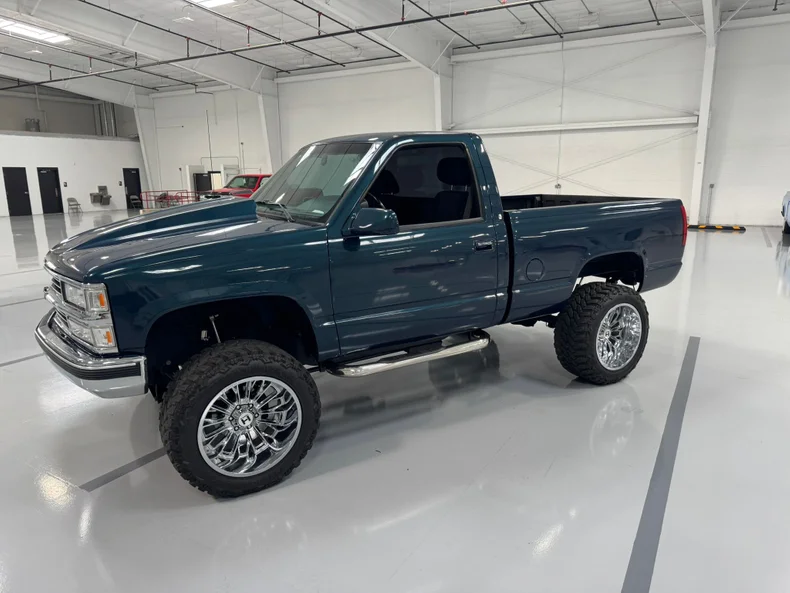 1994 Chevrolet C1500 1/2 Ton VIN 1GCDC14K7RZ195551 | Hagerty Valuation ...
