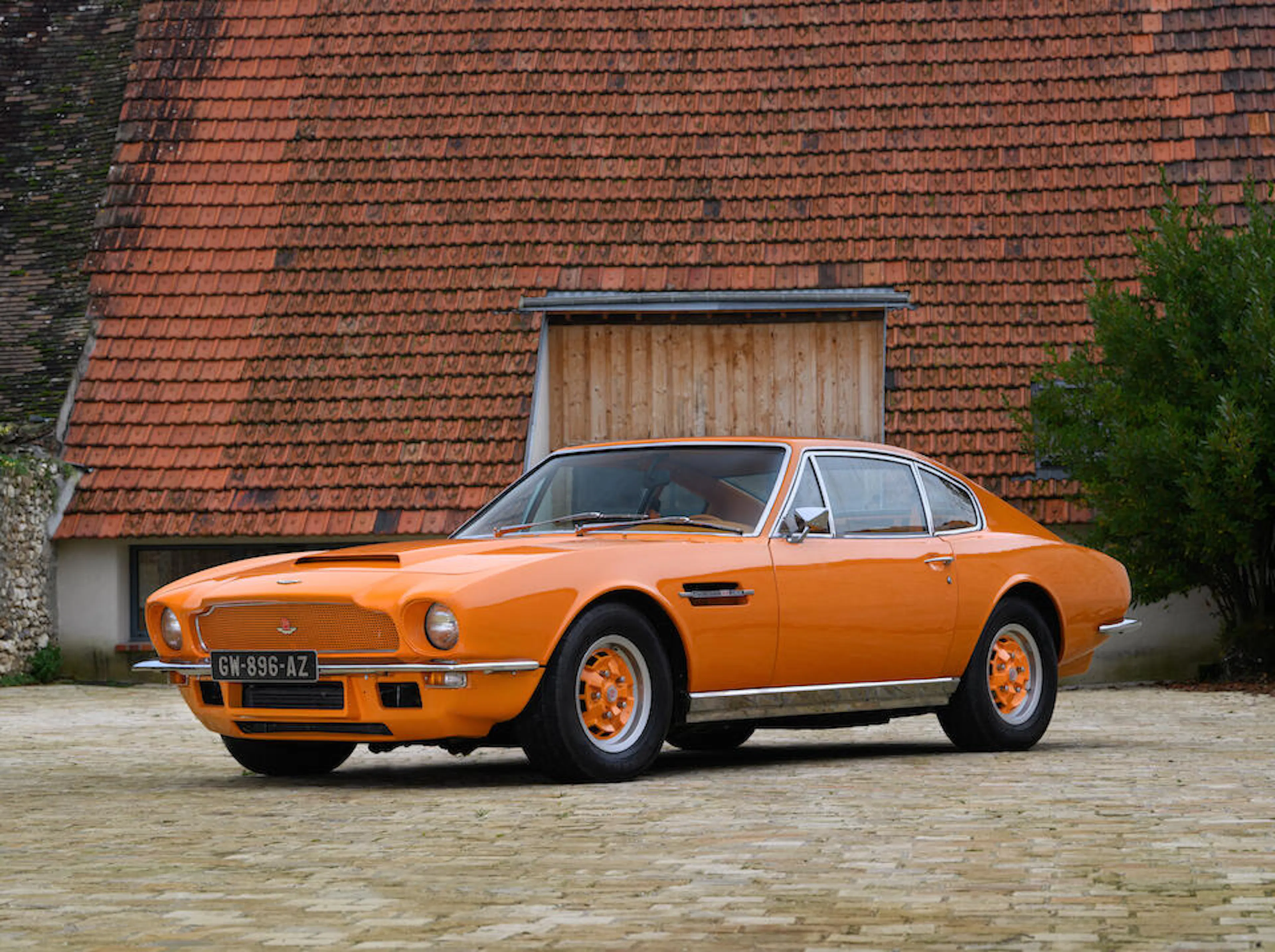1972 Aston Martin DBS