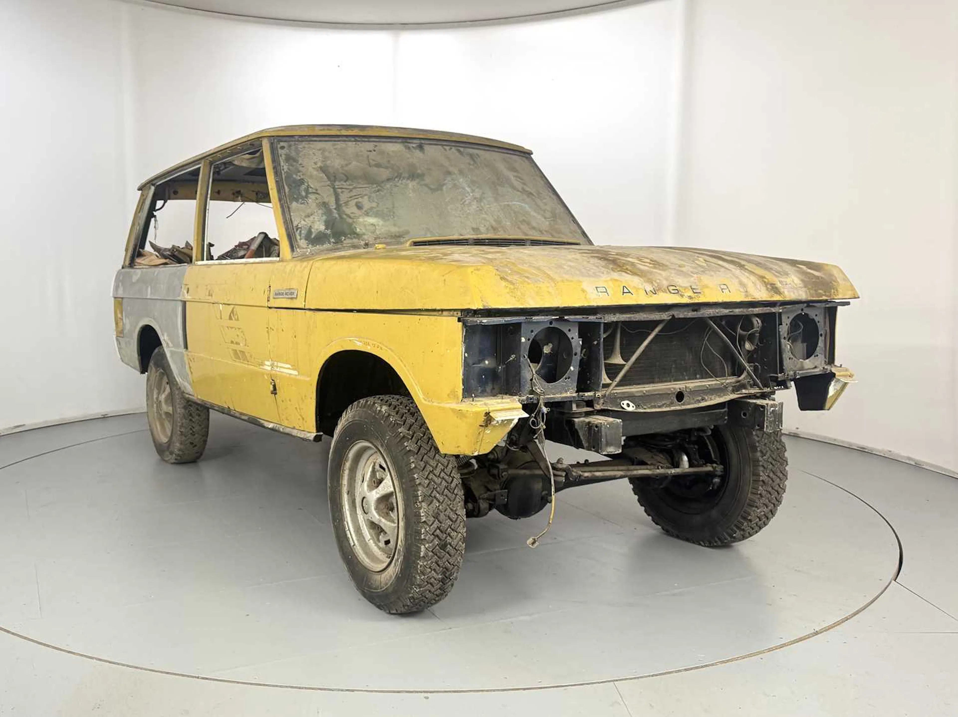 1975 Land Rover Range Rover VIN 35515454D | Hagerty Valuation Tools®