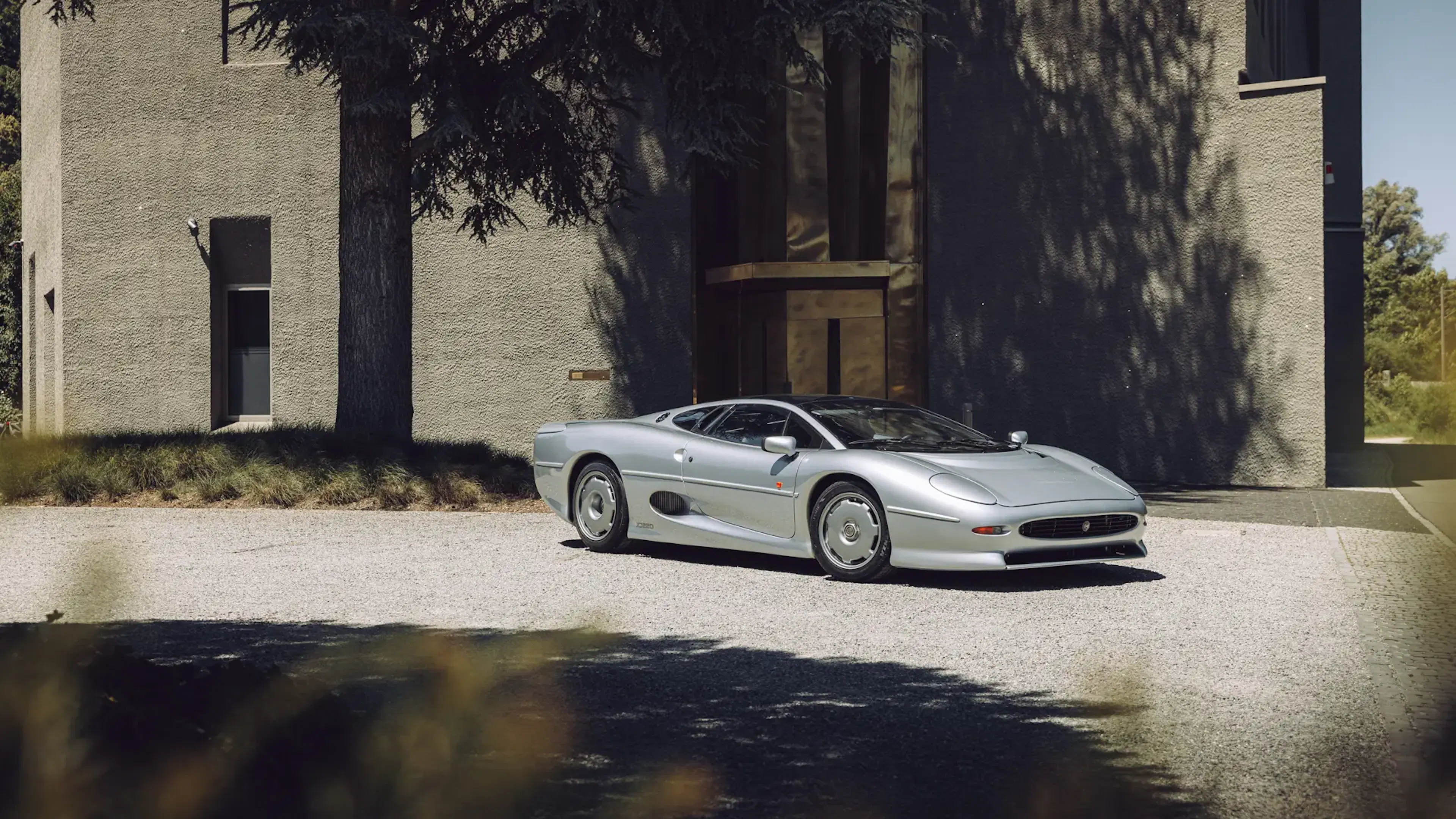 1993 Jaguar XJ 220