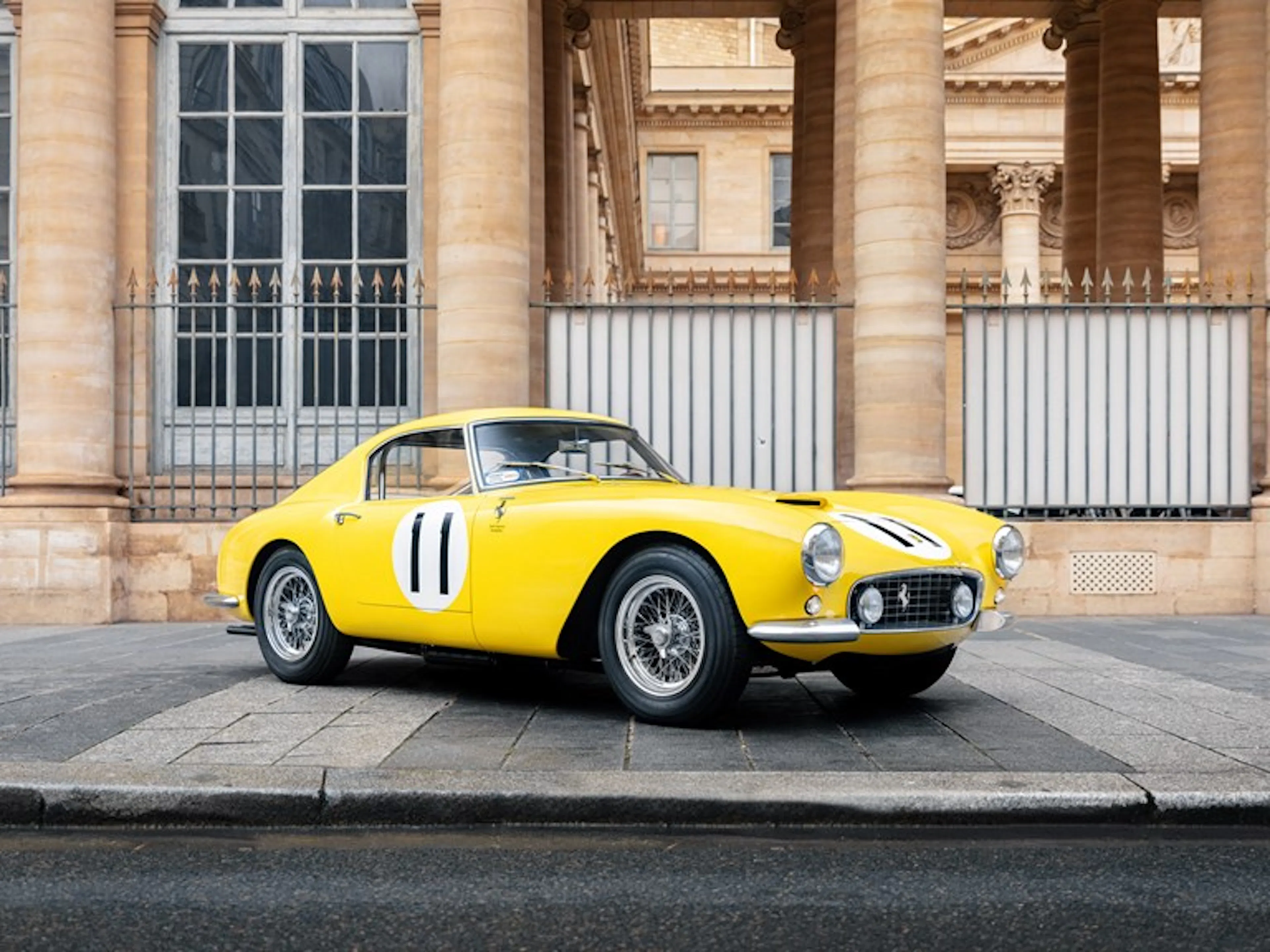 FERRARI 250 GT - Berlinette 61 - 1/18 - Collection FERRARI 250 GT - Berlinette 61 - 1/18 - Collection