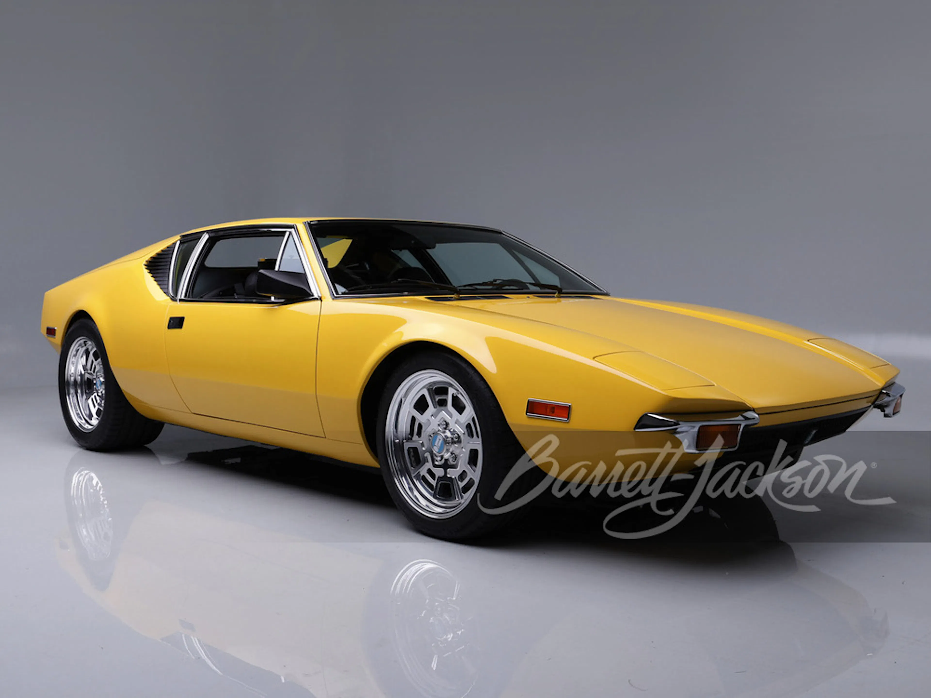 1972 DeTomaso Pantera
