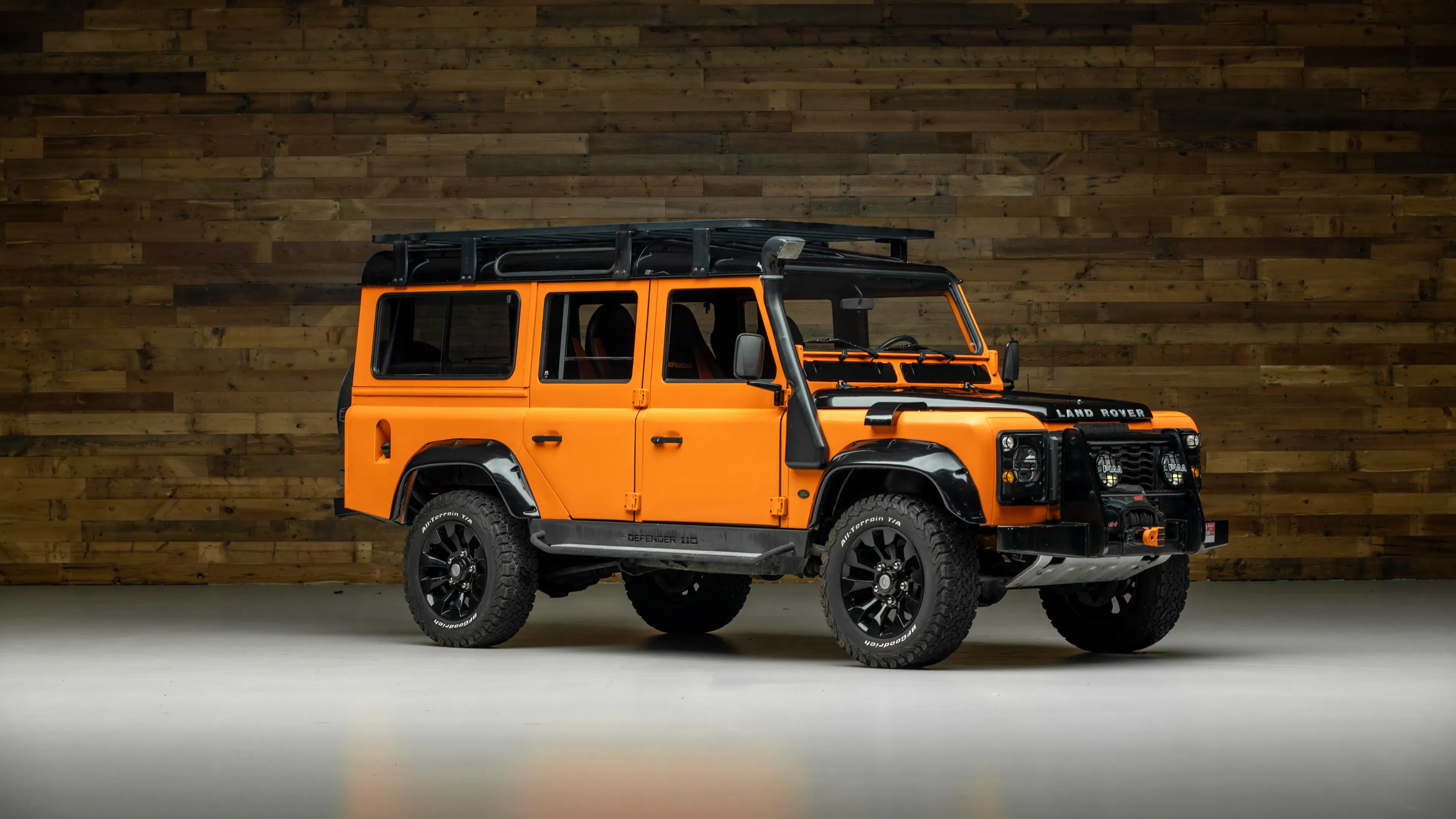 1987 Land Rover Defender 110 2026-04-23