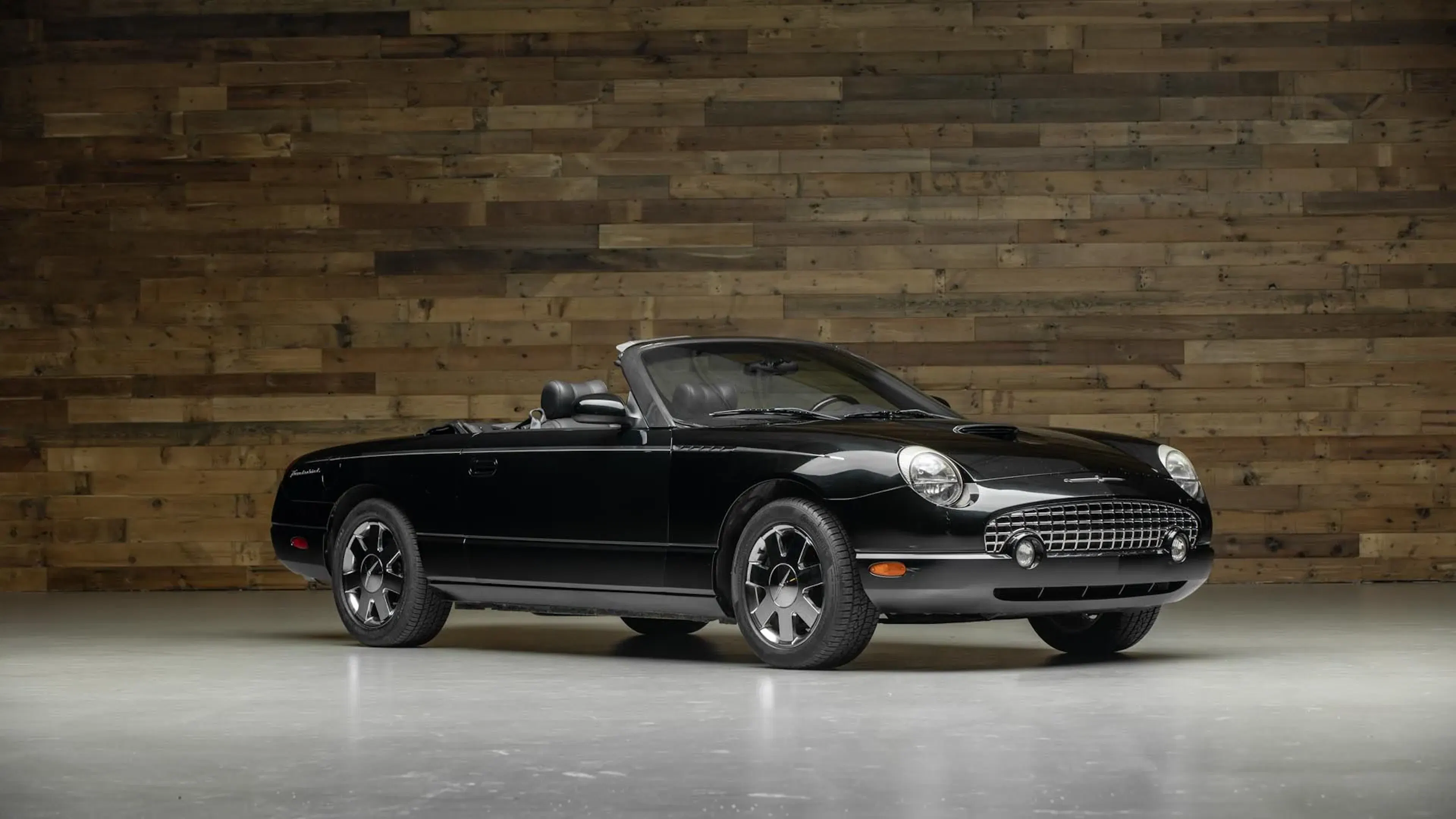 2002 Ford Thunderbird