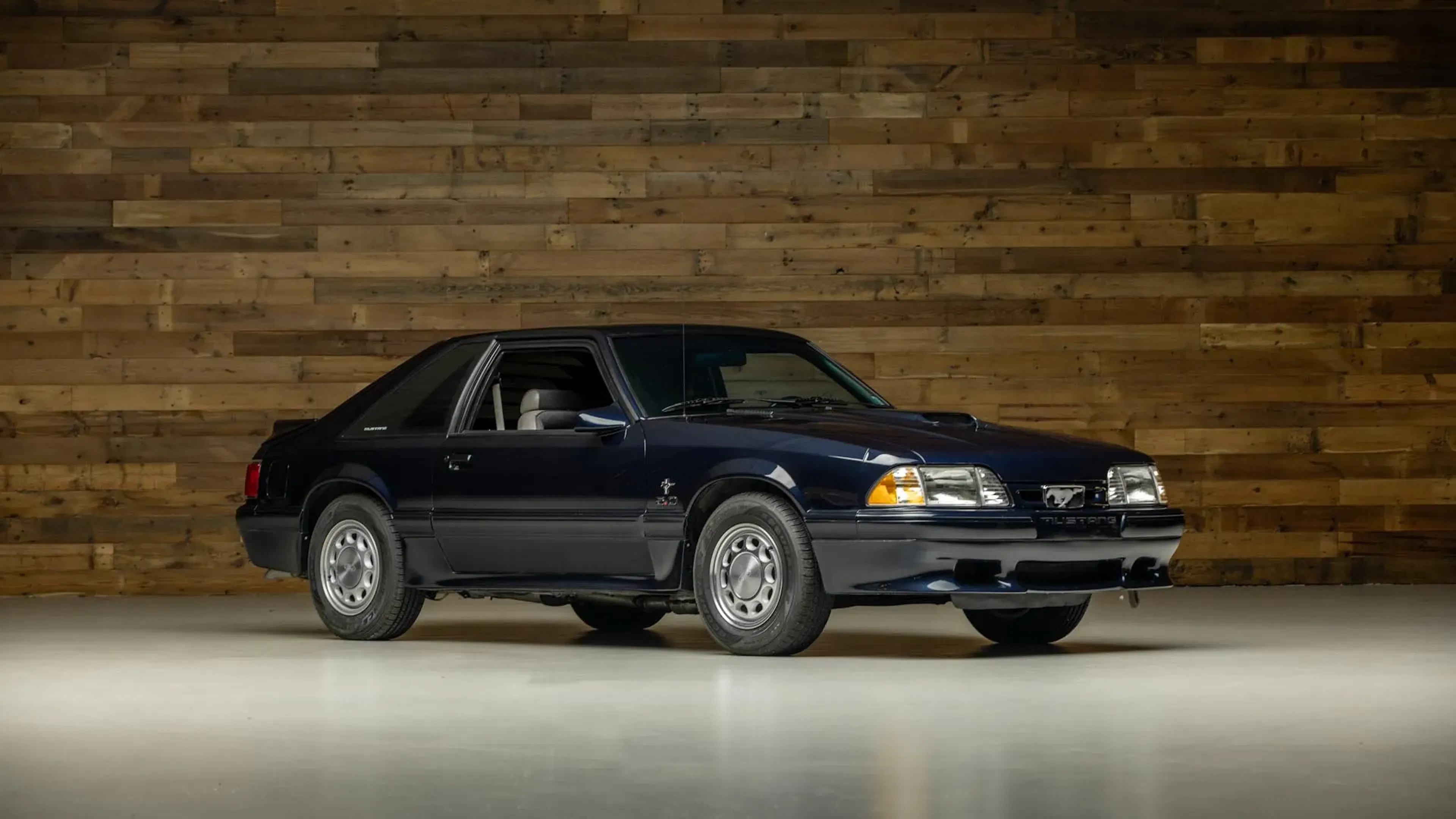 1990 Ford Mustang 2026-04-23