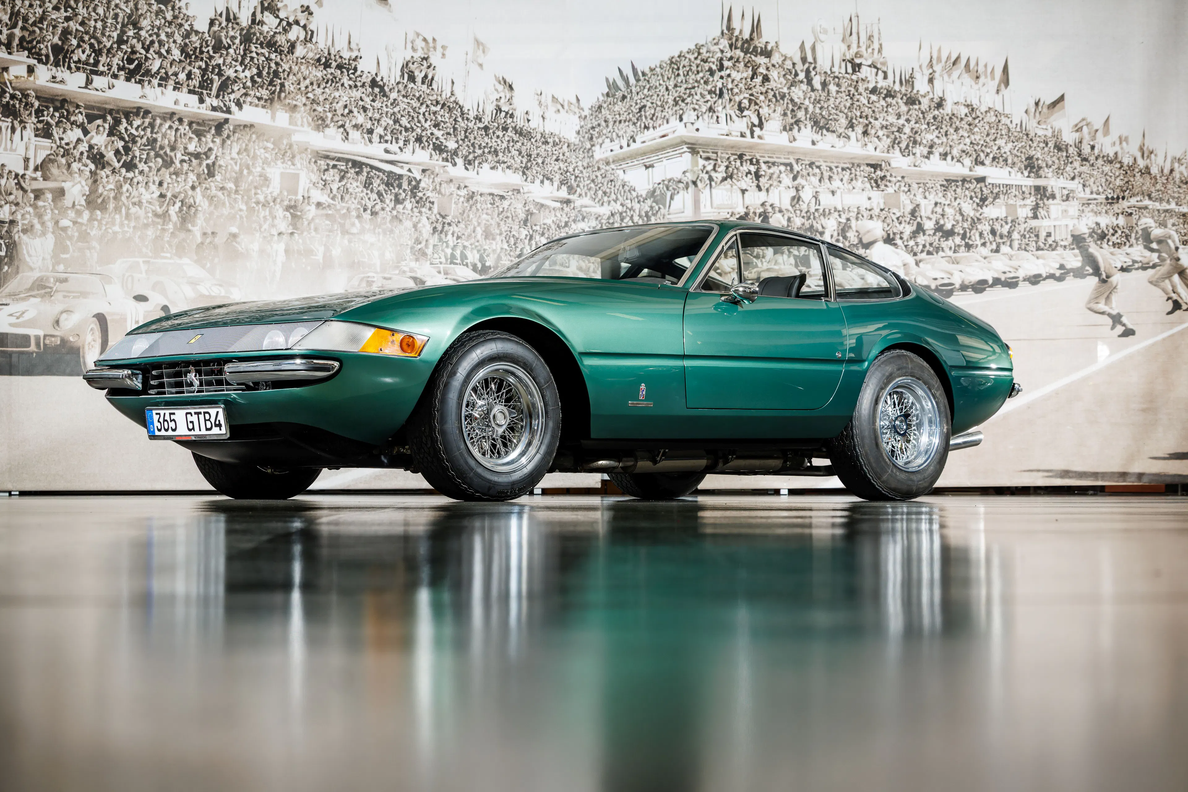 1972 Ferrari 365 GTB/4 VIN 15573 | Hagerty Valuation Tools®