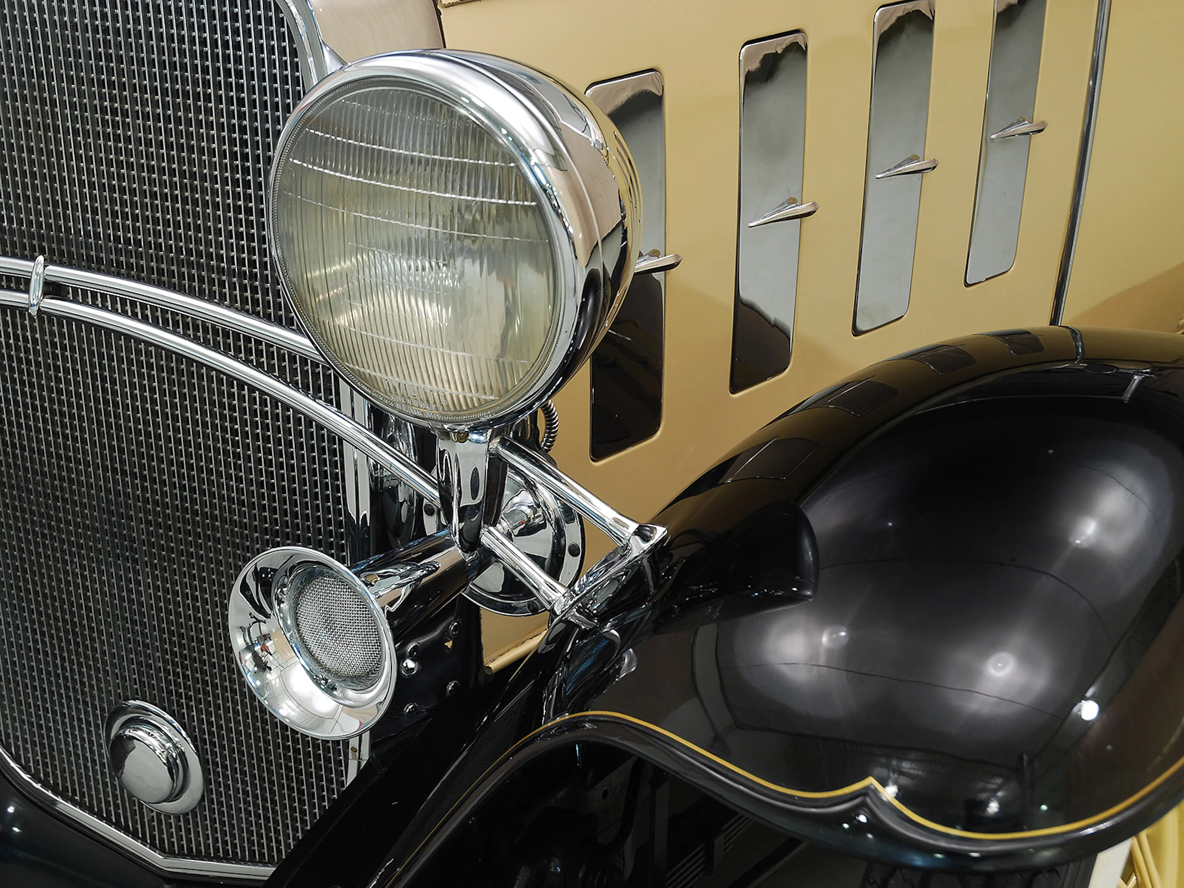 1932 Chevrolet Confederate 2dr Roadster Courtesy of Hyman Ltd.
