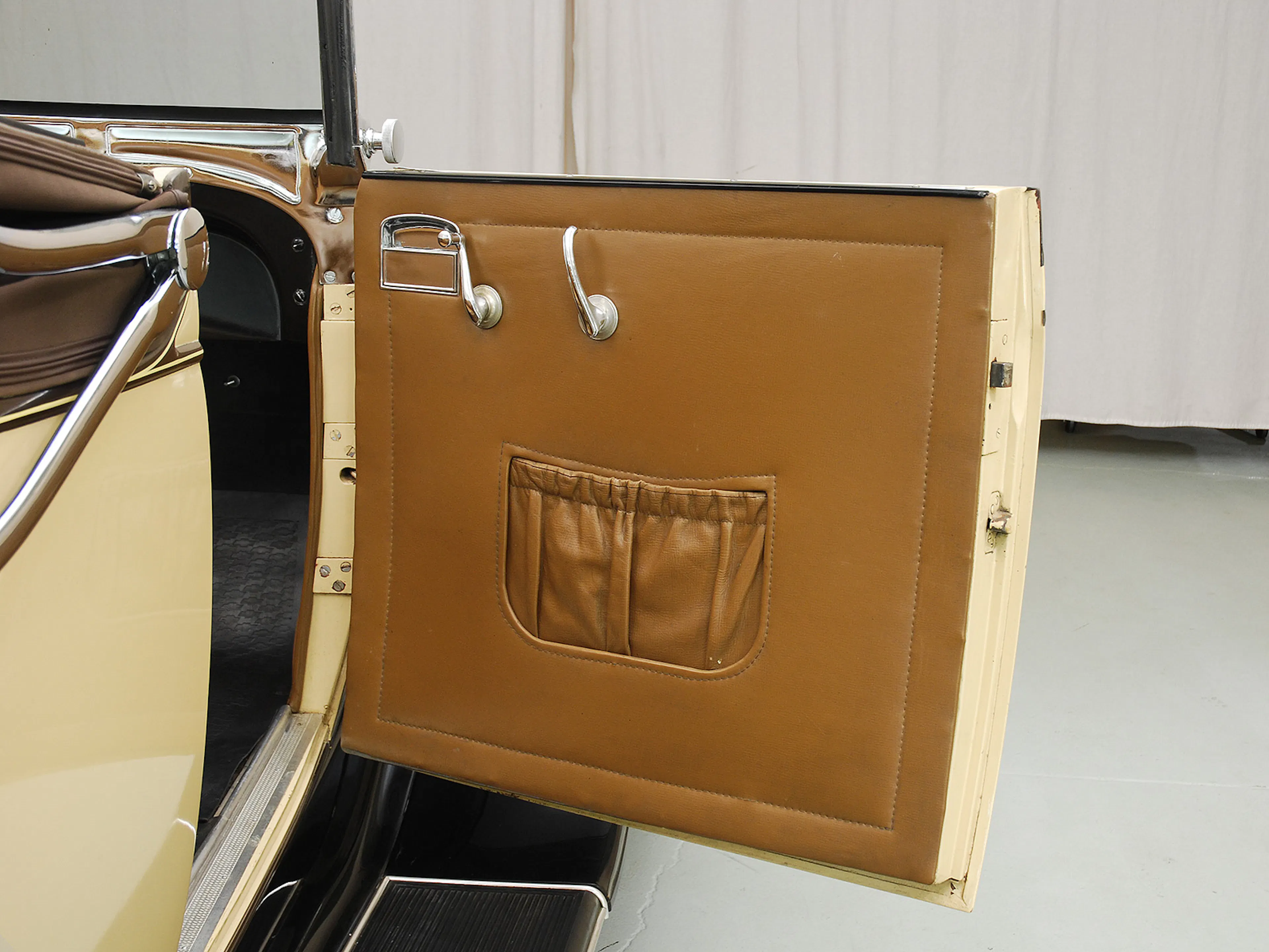 1932 Chevrolet Confederate 2dr Roadster Courtesy of Hyman Ltd.