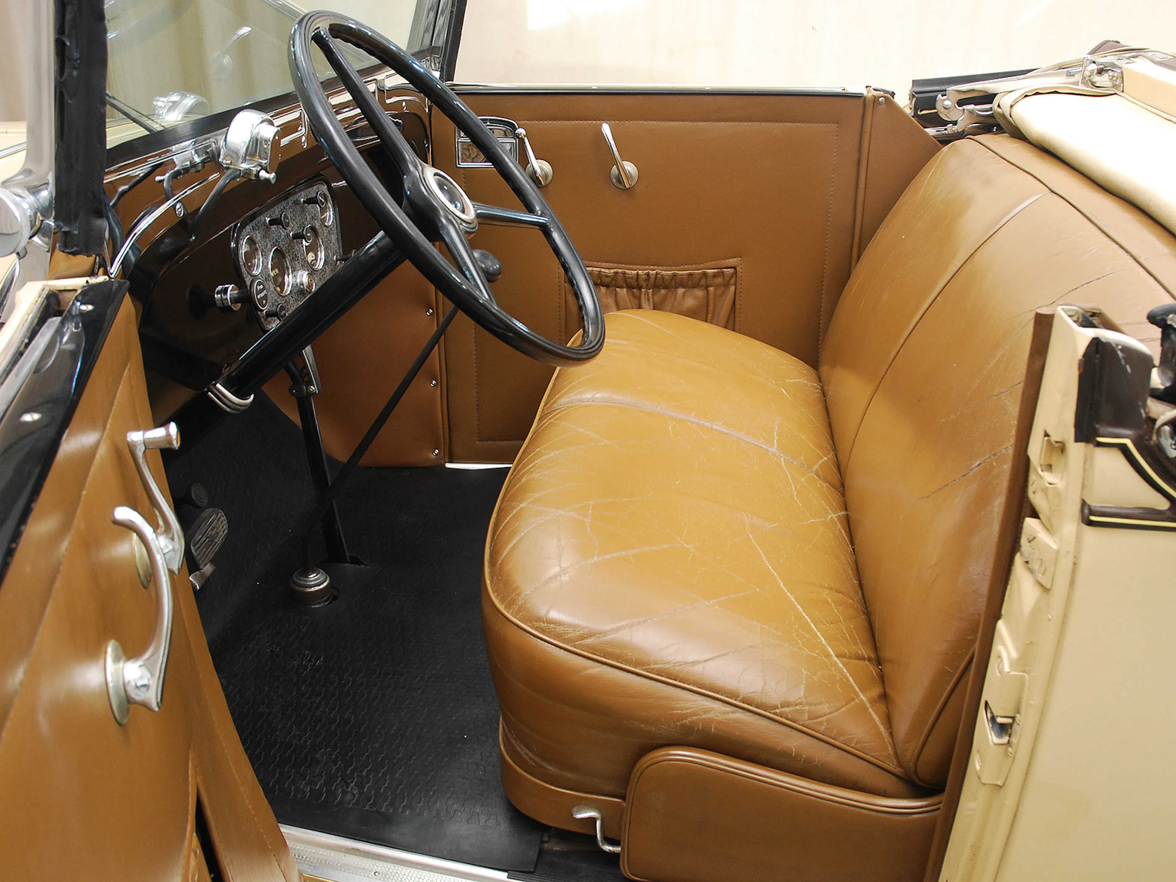 1932 Chevrolet Confederate 2dr Roadster Courtesy of Hyman Ltd.