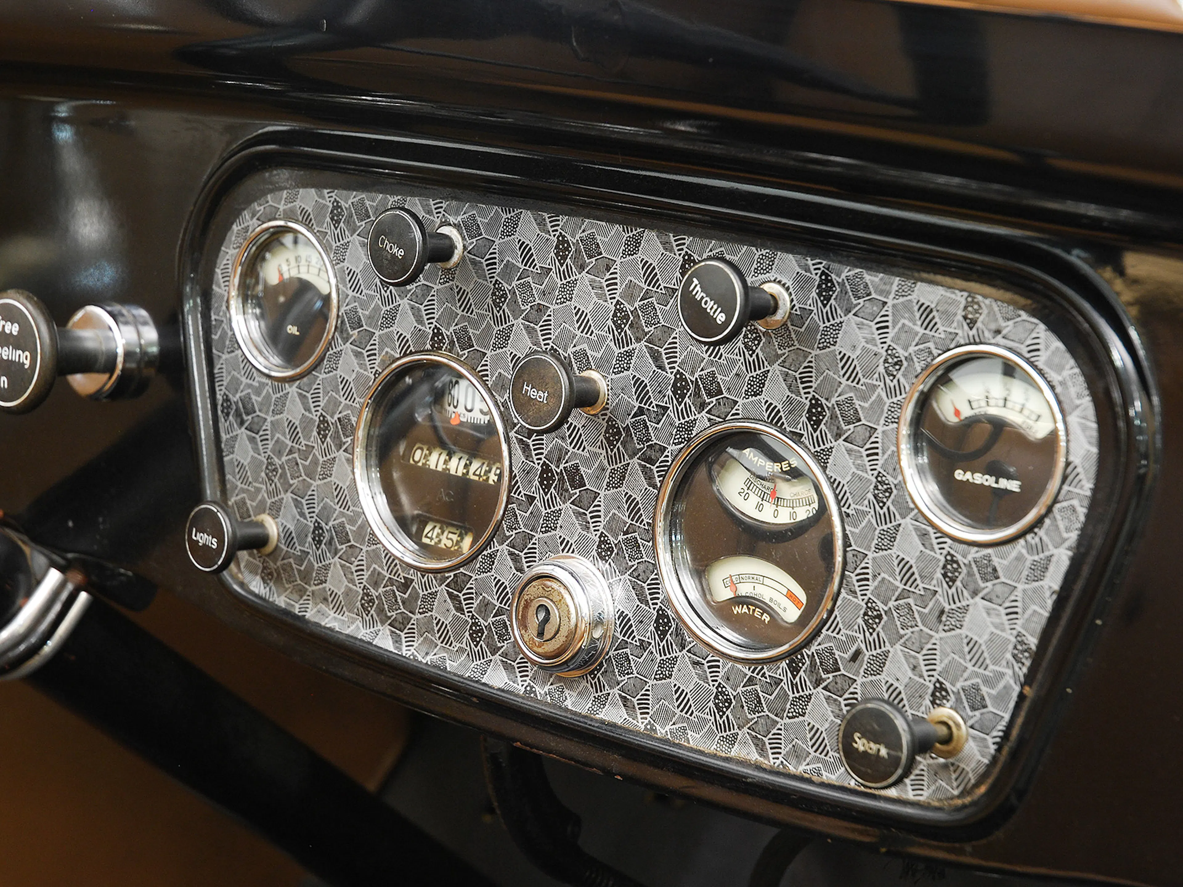 1932 Chevrolet Confederate 2dr Roadster Courtesy of Hyman Ltd.