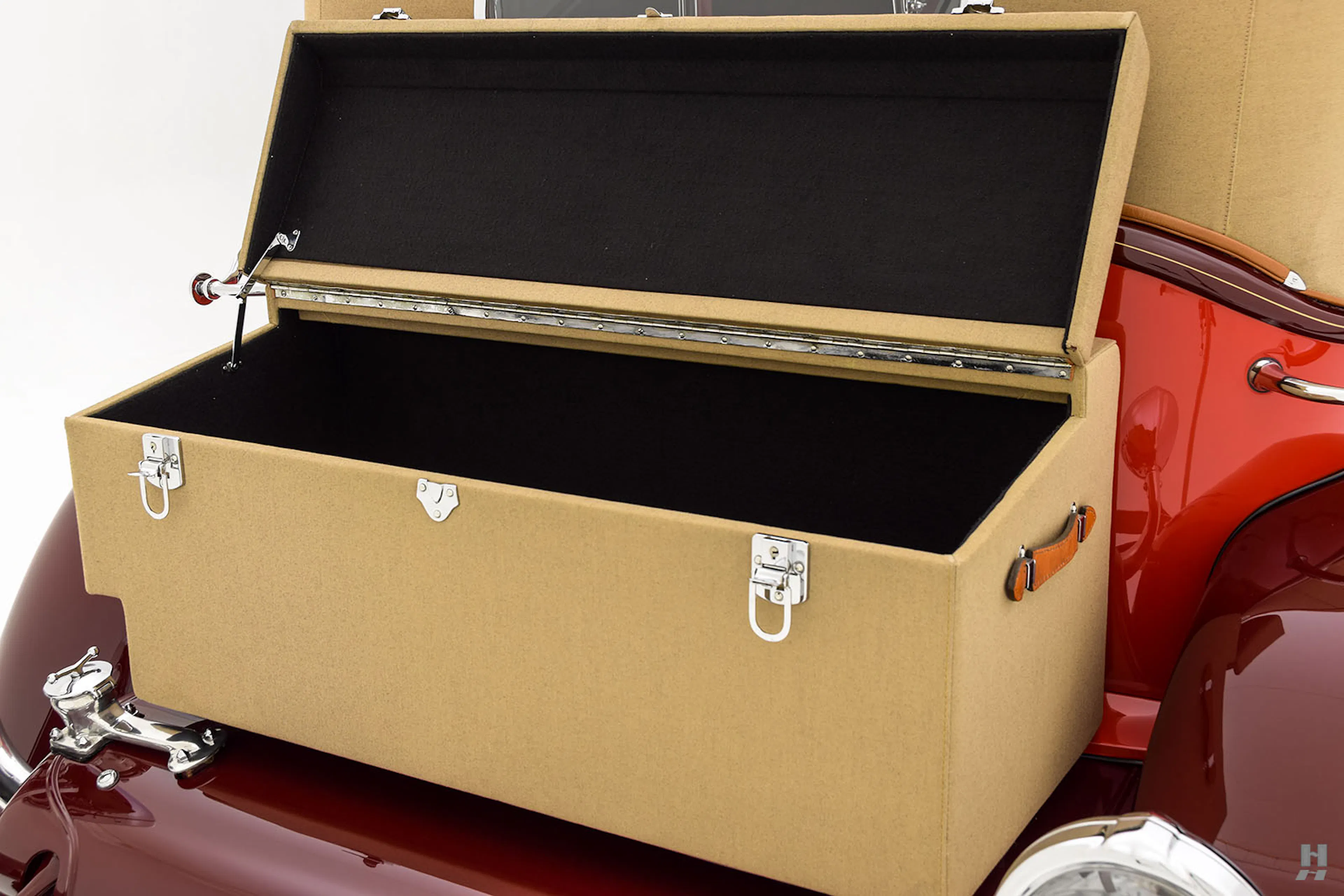 1931 Duesenberg Model J Derham 2dr Convertible Courtesy of Hyman Ltd.