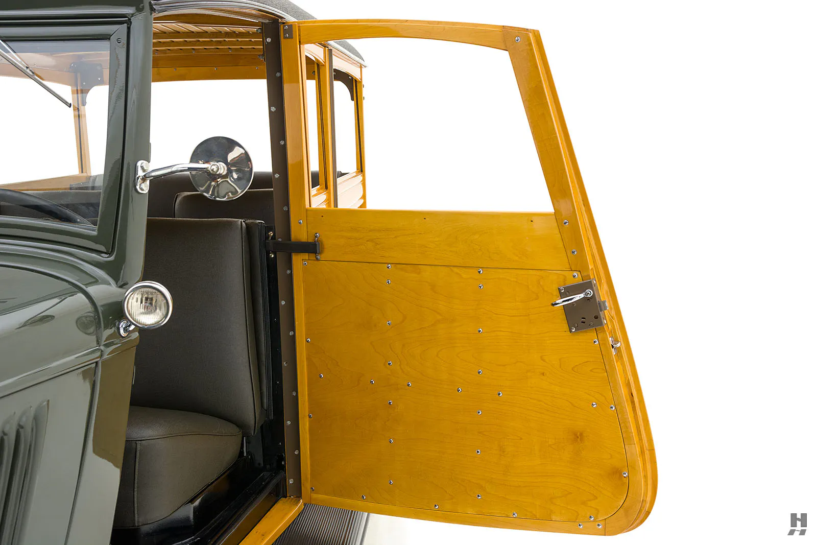 1934 Ford Model 40 4dr Station Wagon Courtesy of Hyman Ltd.