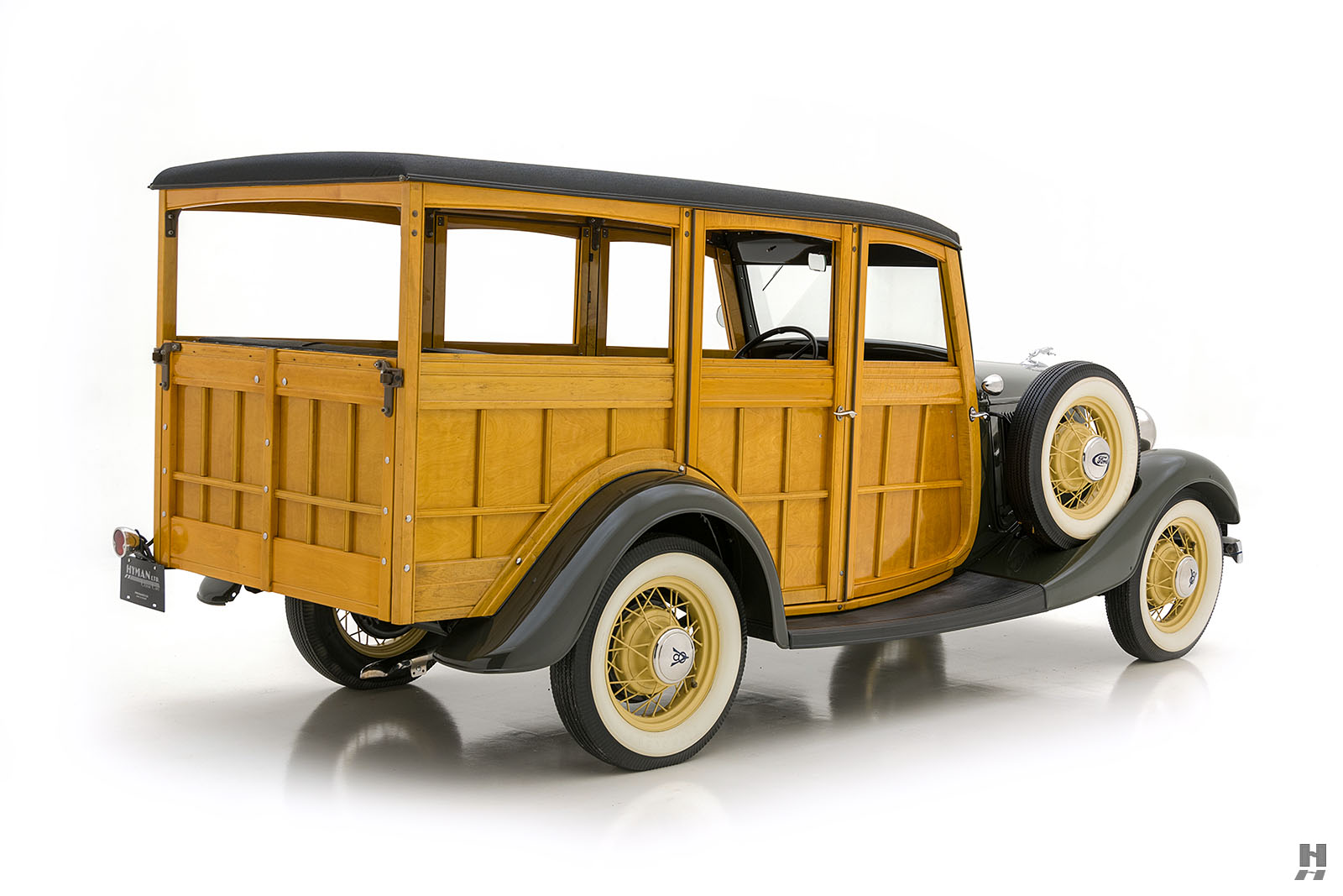 1933 ford model 40 deluxe