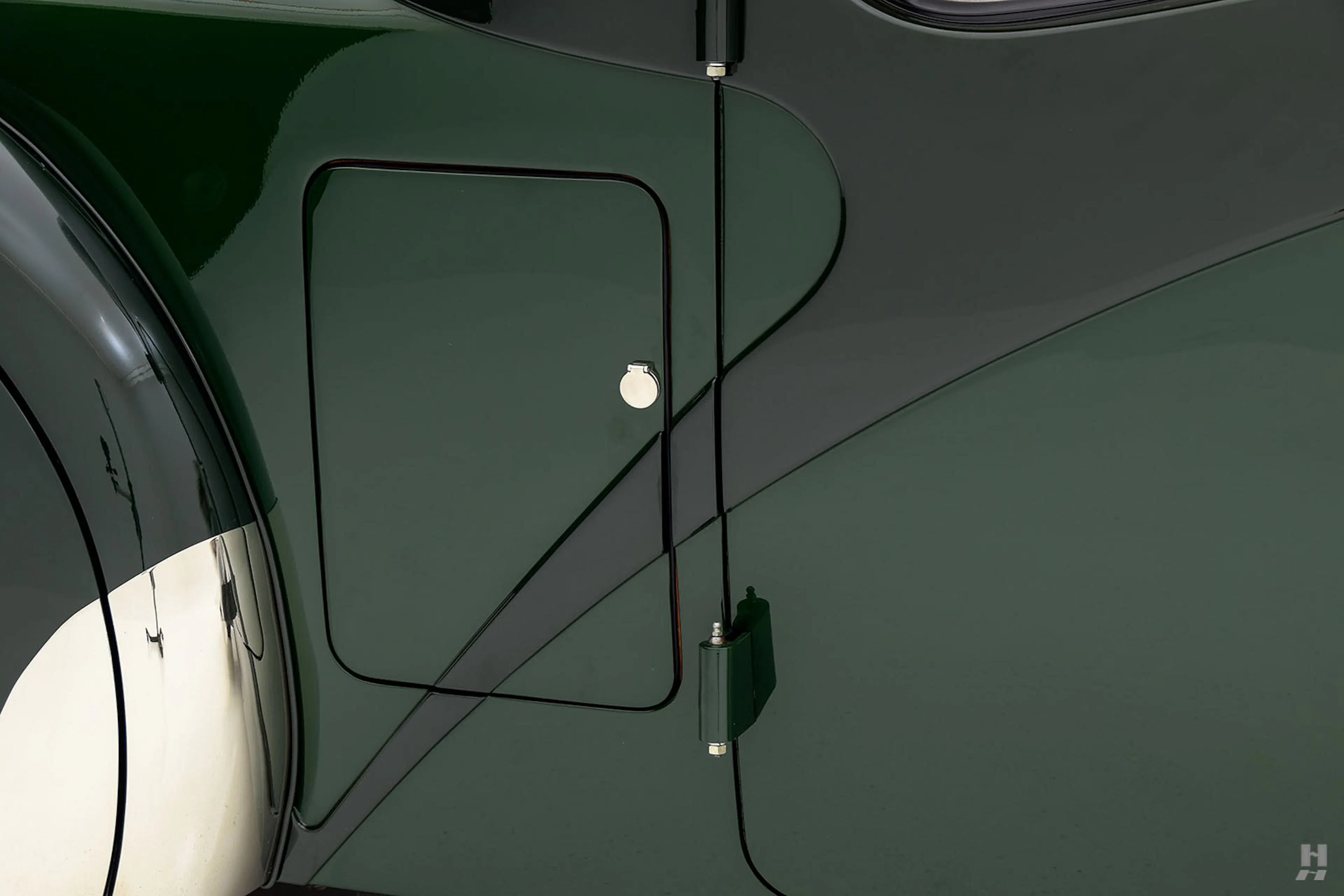1934 Bugatti Type 57 Atalante 2dr Coupe Courtesy of Hyman Ltd.