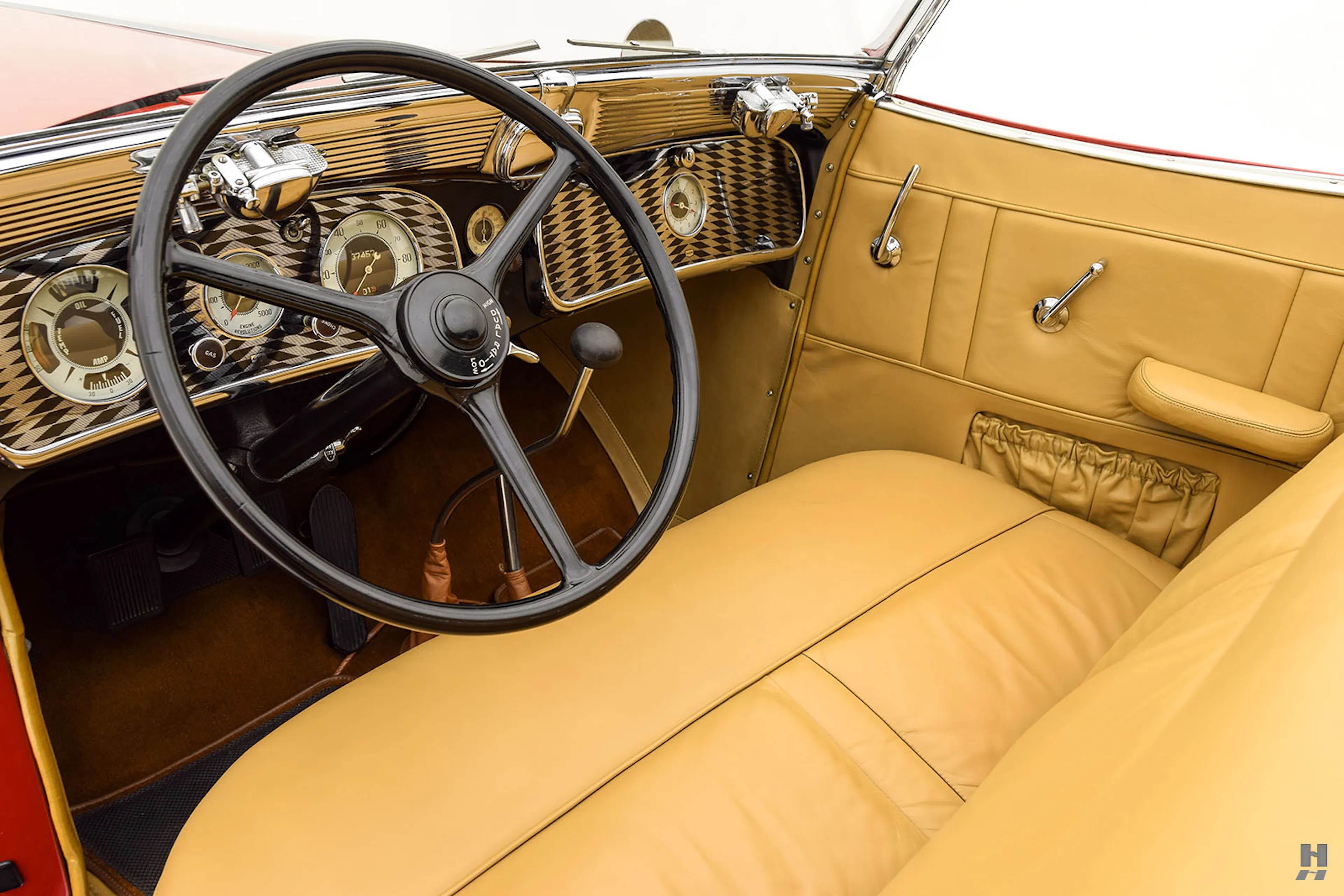 1936 Auburn 852 Standard Cabriolet Courtesy of Hyman Ltd.
