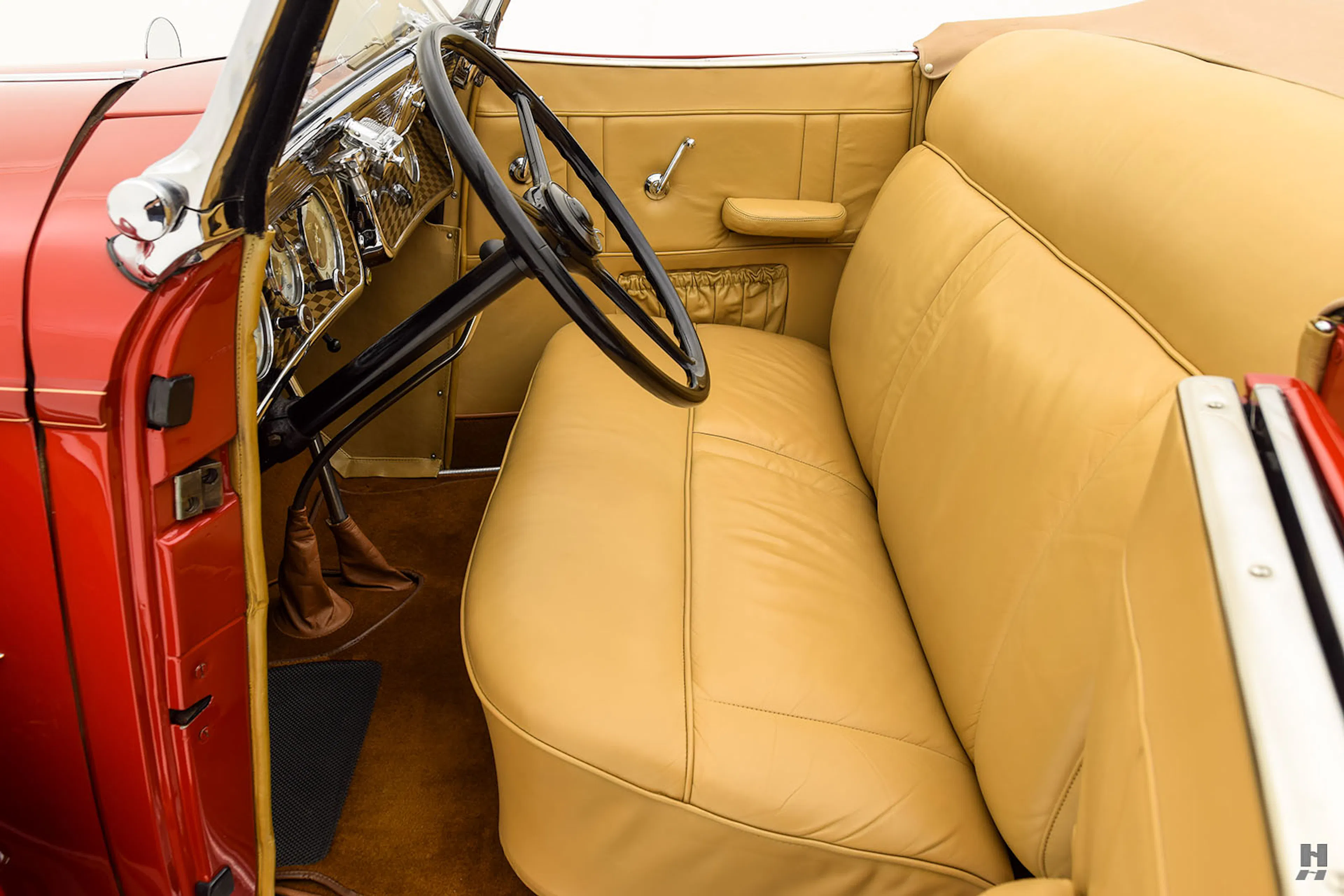 1936 Auburn 852 Standard Cabriolet Courtesy of Hyman Ltd.