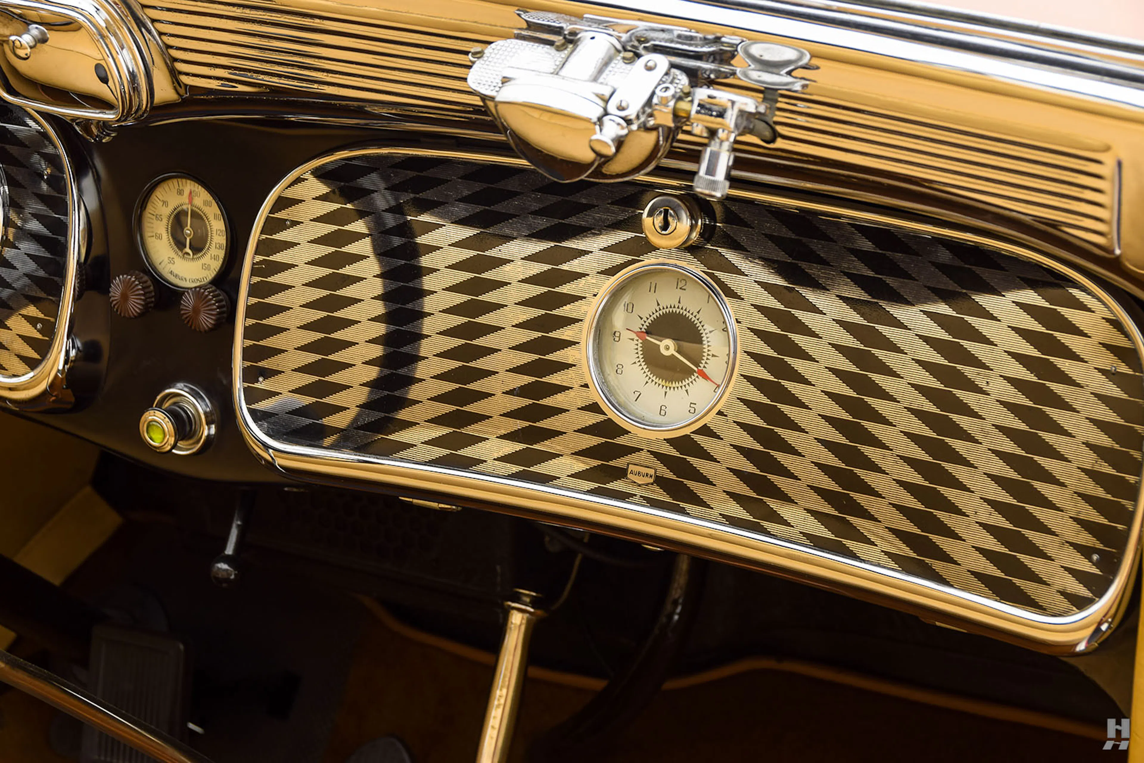 1936 Auburn 852 Standard Cabriolet Courtesy of Hyman Ltd.