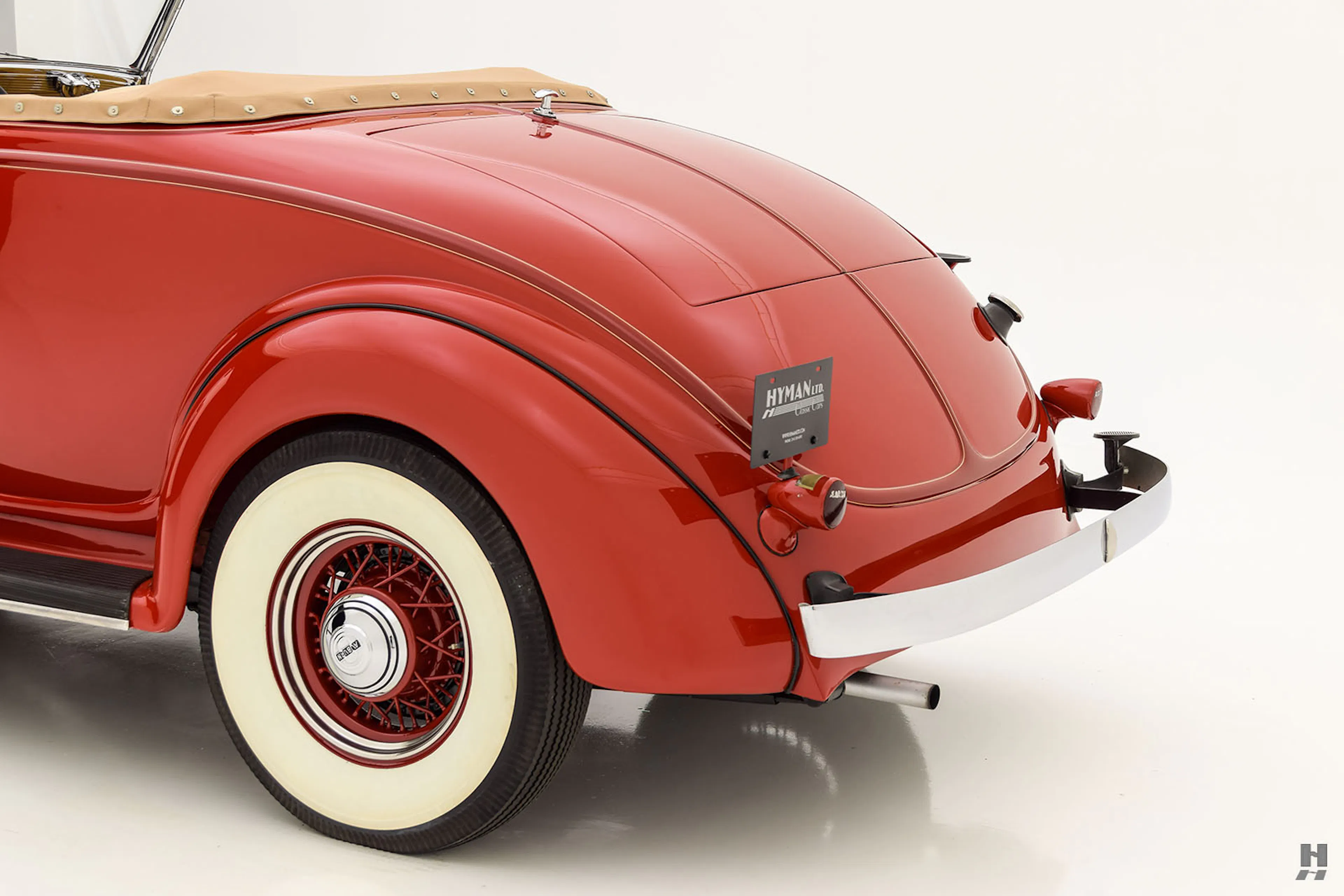1936 Auburn 852 Standard Cabriolet Courtesy of Hyman Ltd.
