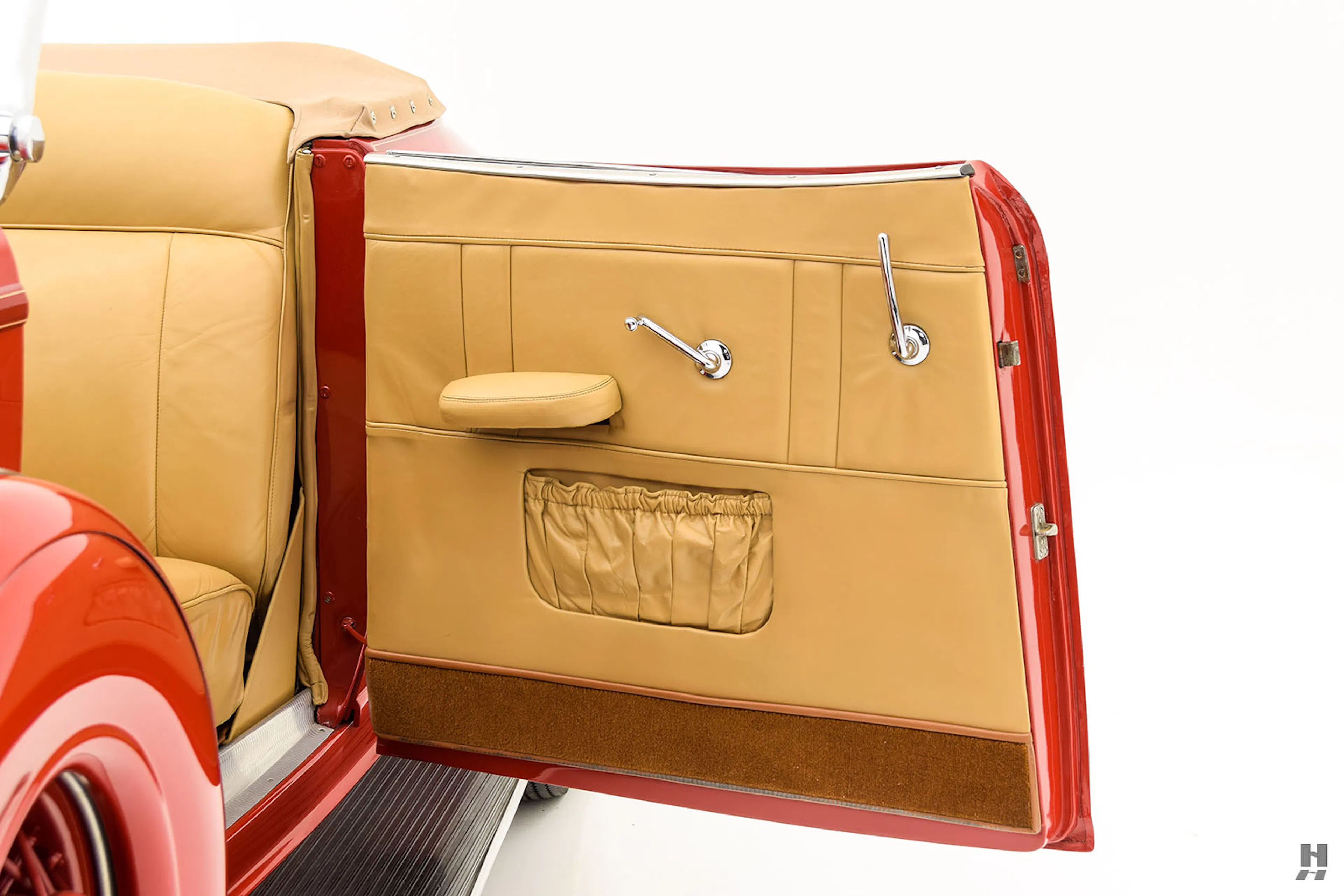 1936 Auburn 852 Standard Cabriolet Courtesy of Hyman Ltd.