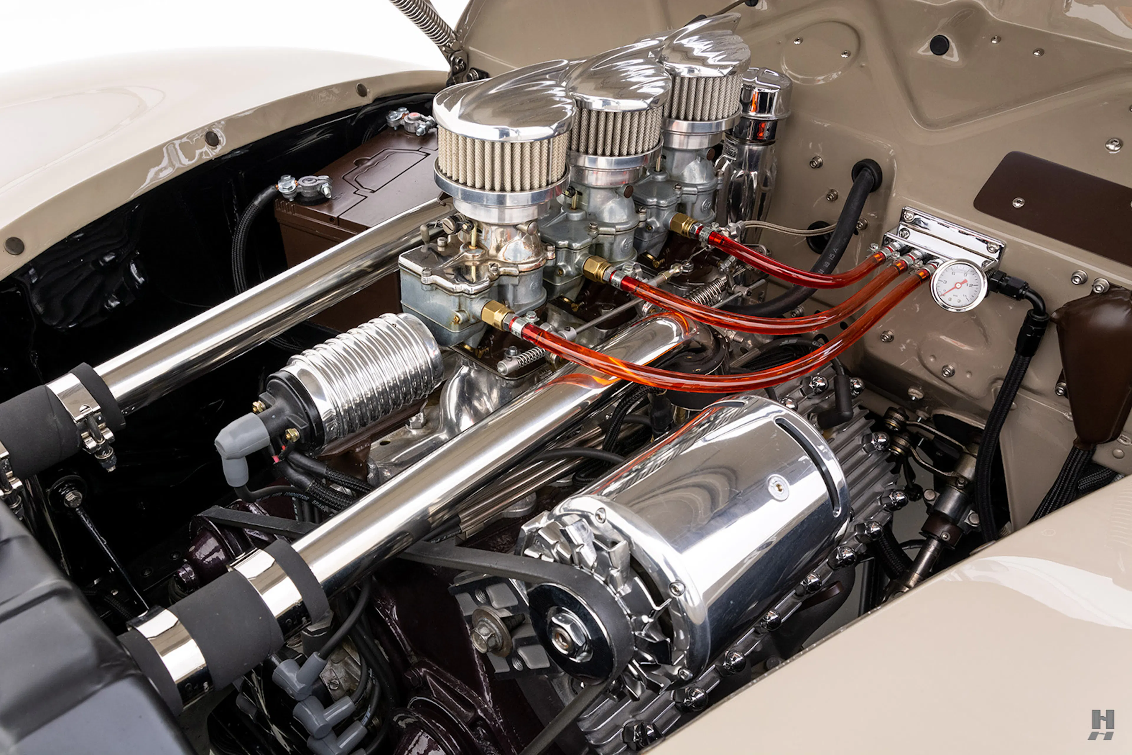 1940 Ford Deluxe 2dr Convertible Courtesy of Hyman Ltd.