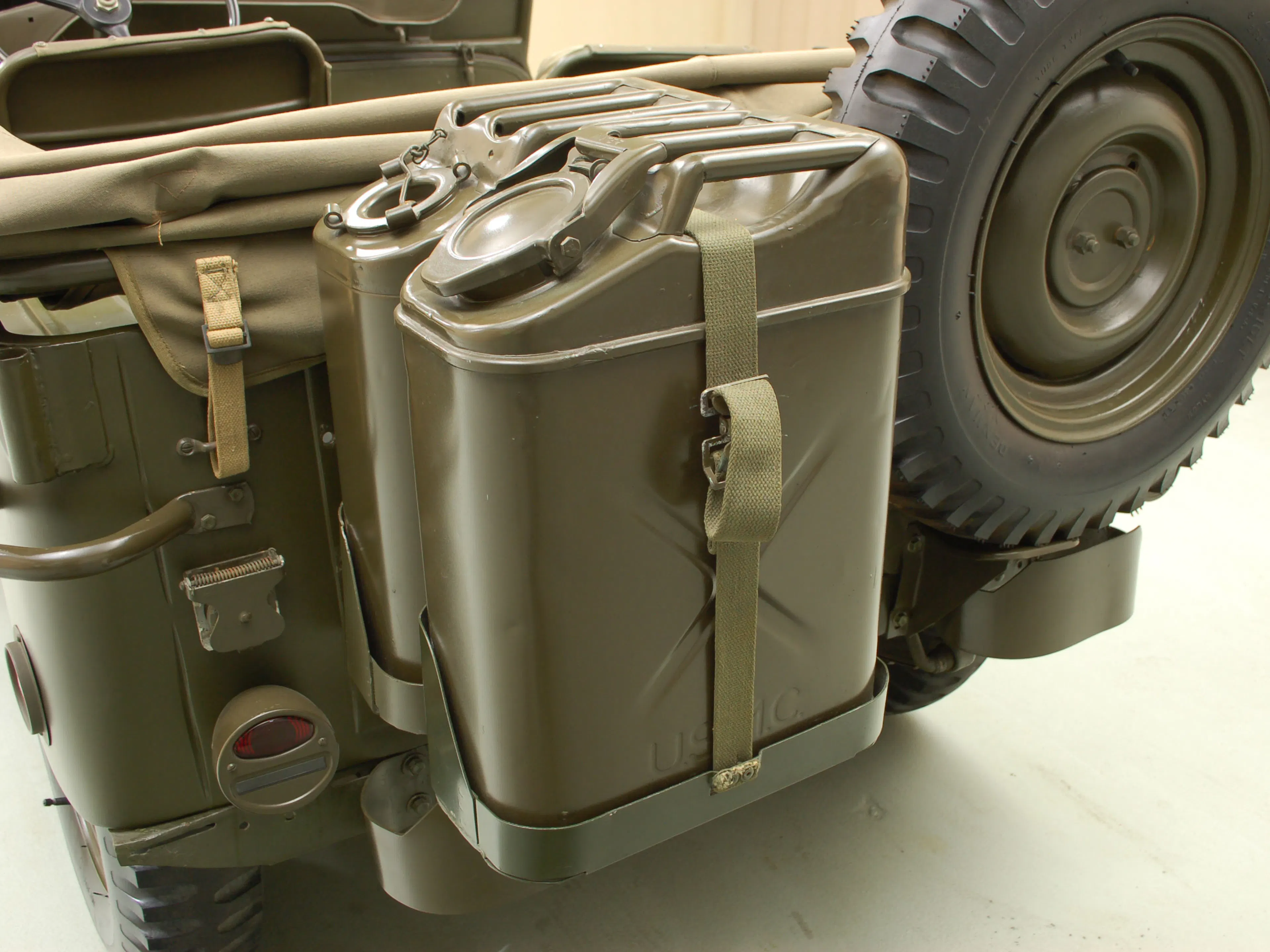 1943 Willys Jeep Courtesy of Hyman Ltd.