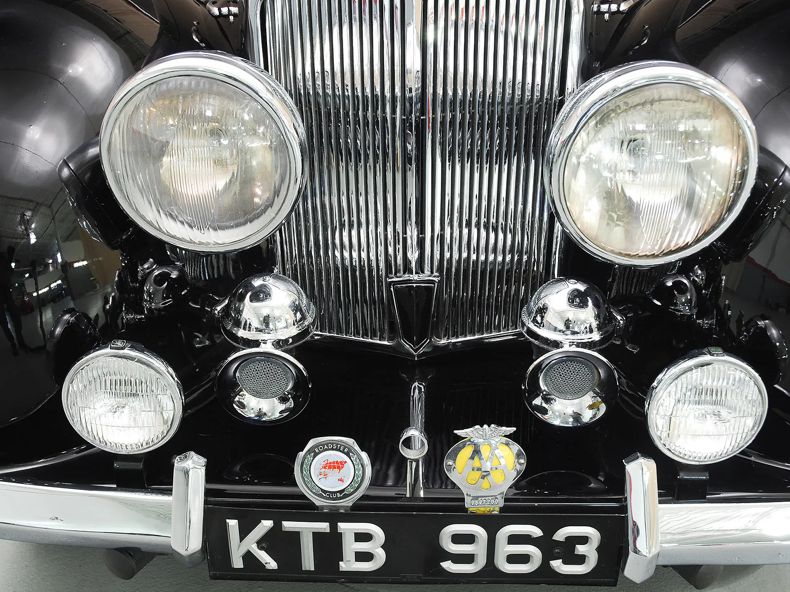 1949 Triumph 2000 2dr Roadster Courtesy of Hyman Ltd.