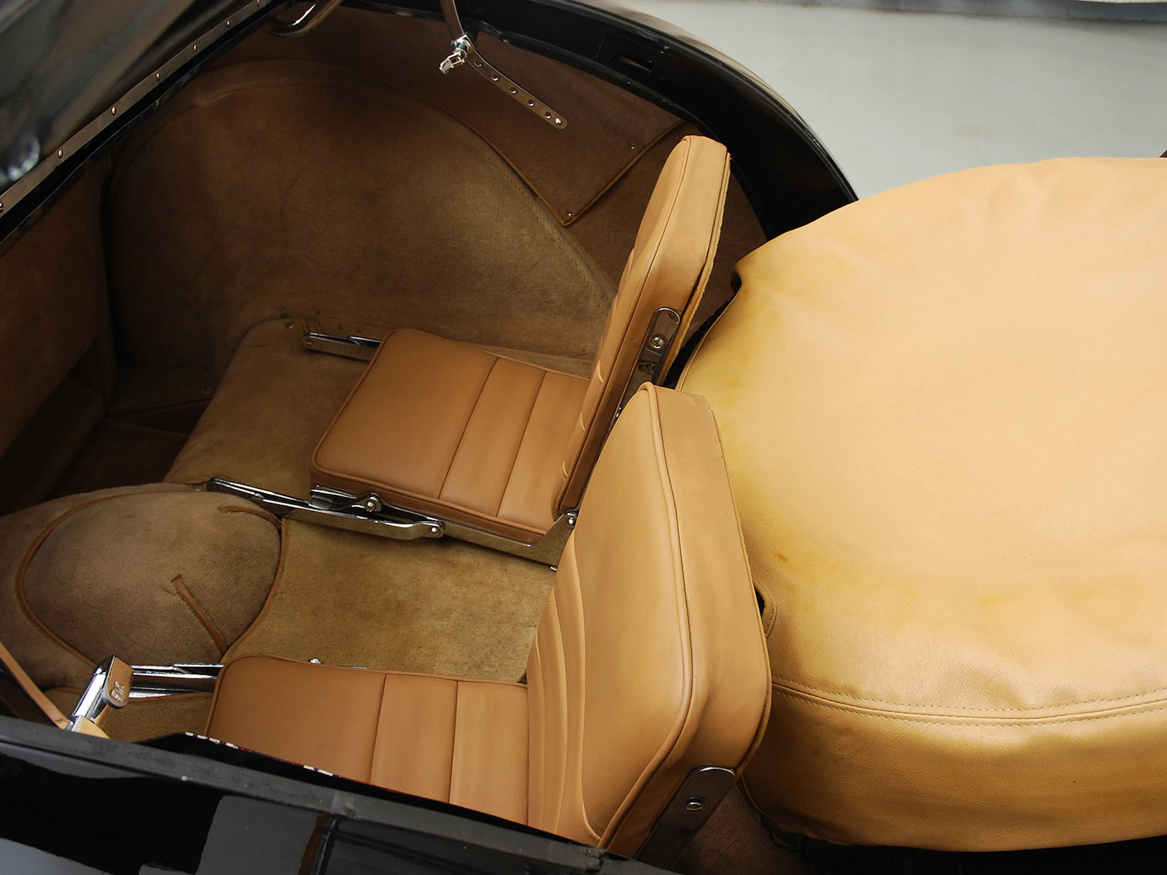 1949 Triumph 2000 2dr Roadster Courtesy of Hyman Ltd.