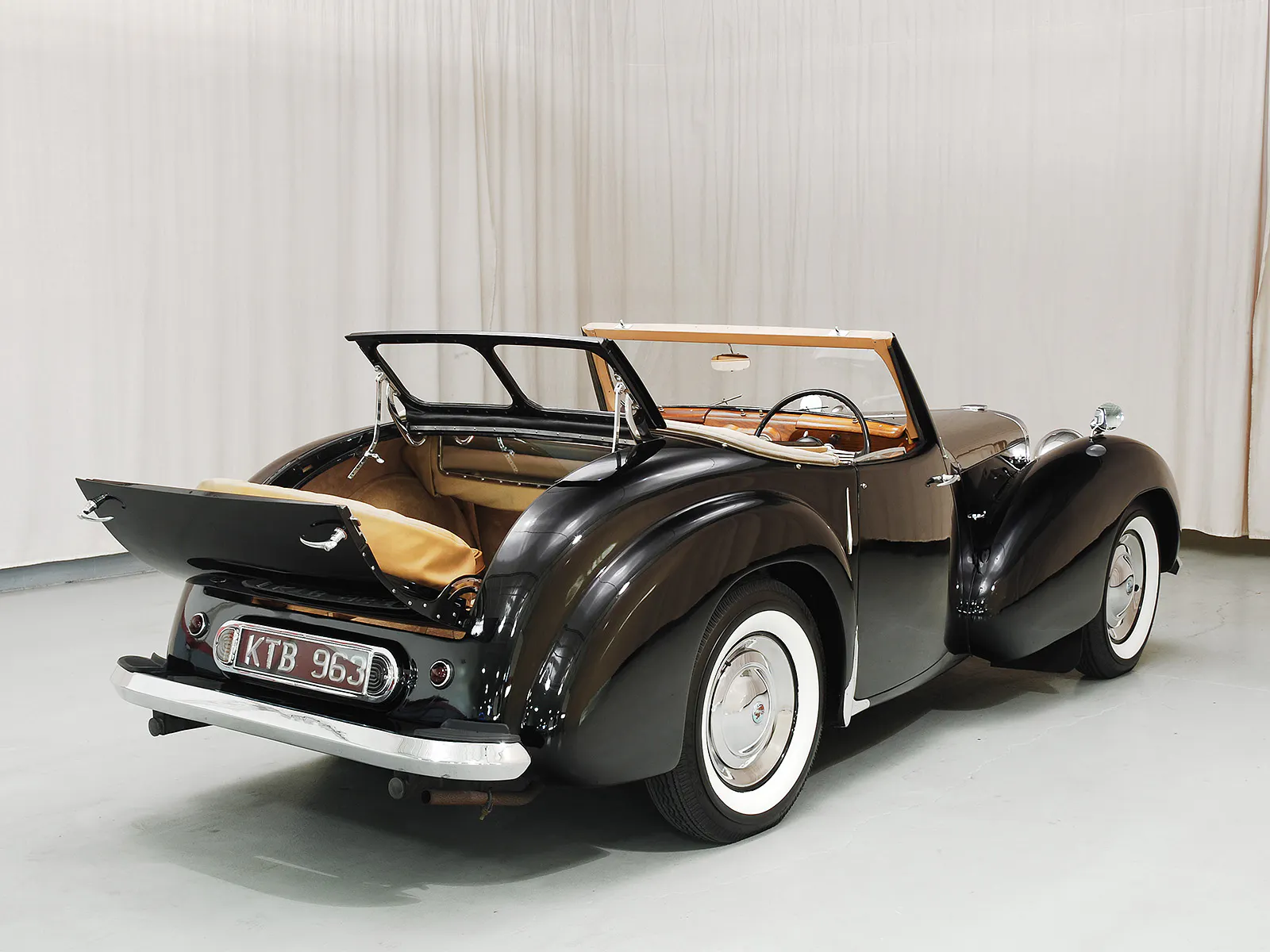 1949 Triumph 2000 2dr Roadster Courtesy of Hyman Ltd.