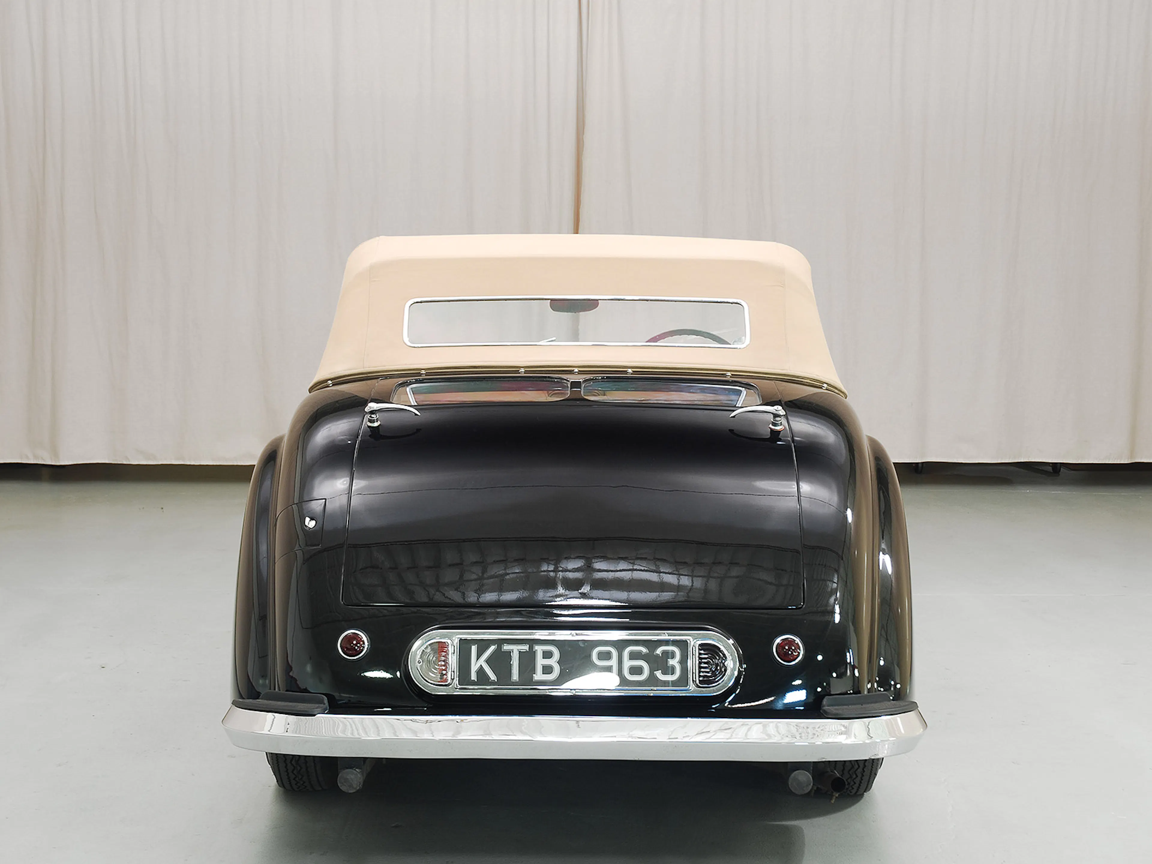 1949 Triumph 2000 2dr Roadster Courtesy of Hyman Ltd.