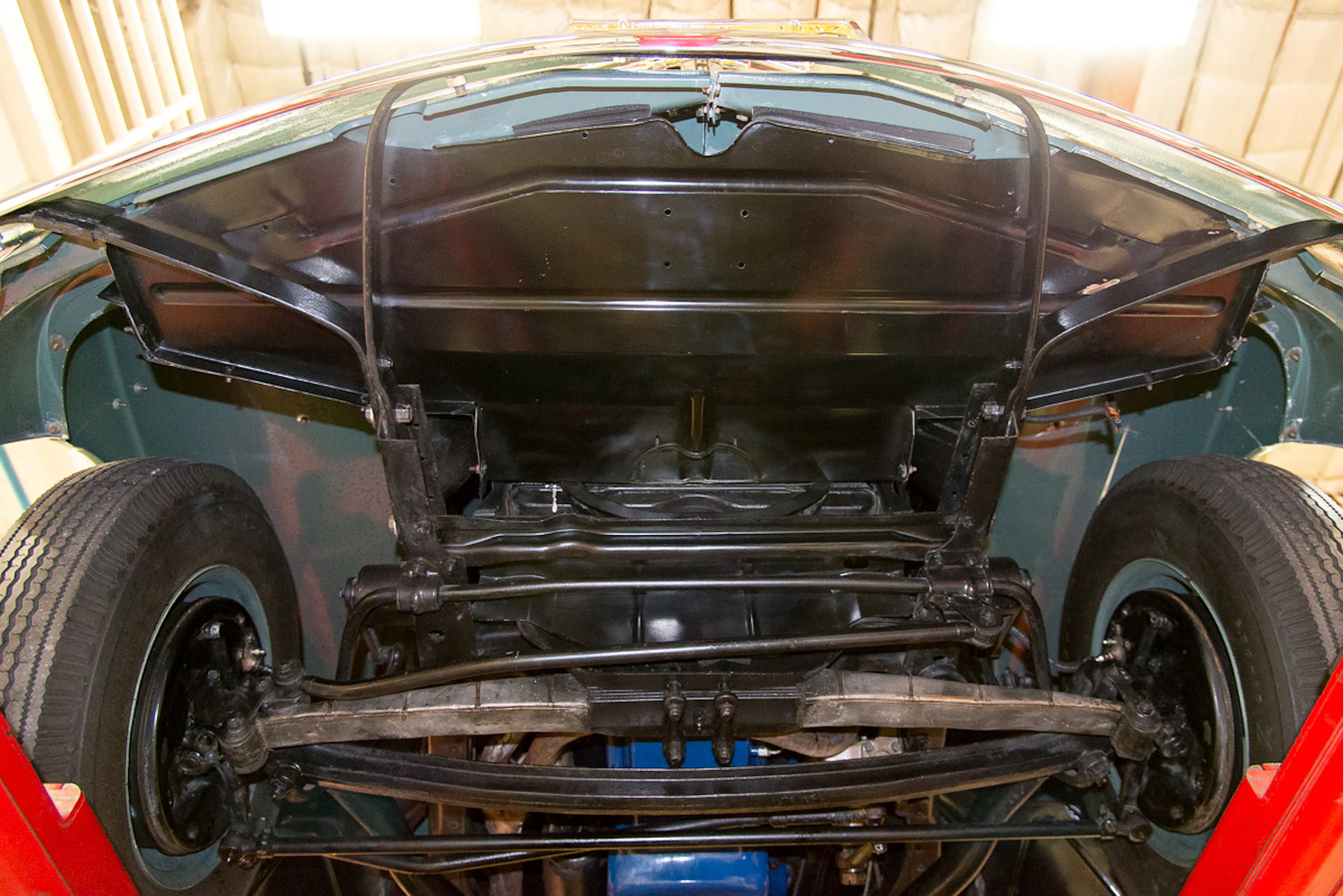 1947 Mercury Series 79M 4dr Station Wagon Courtesy of Canepa