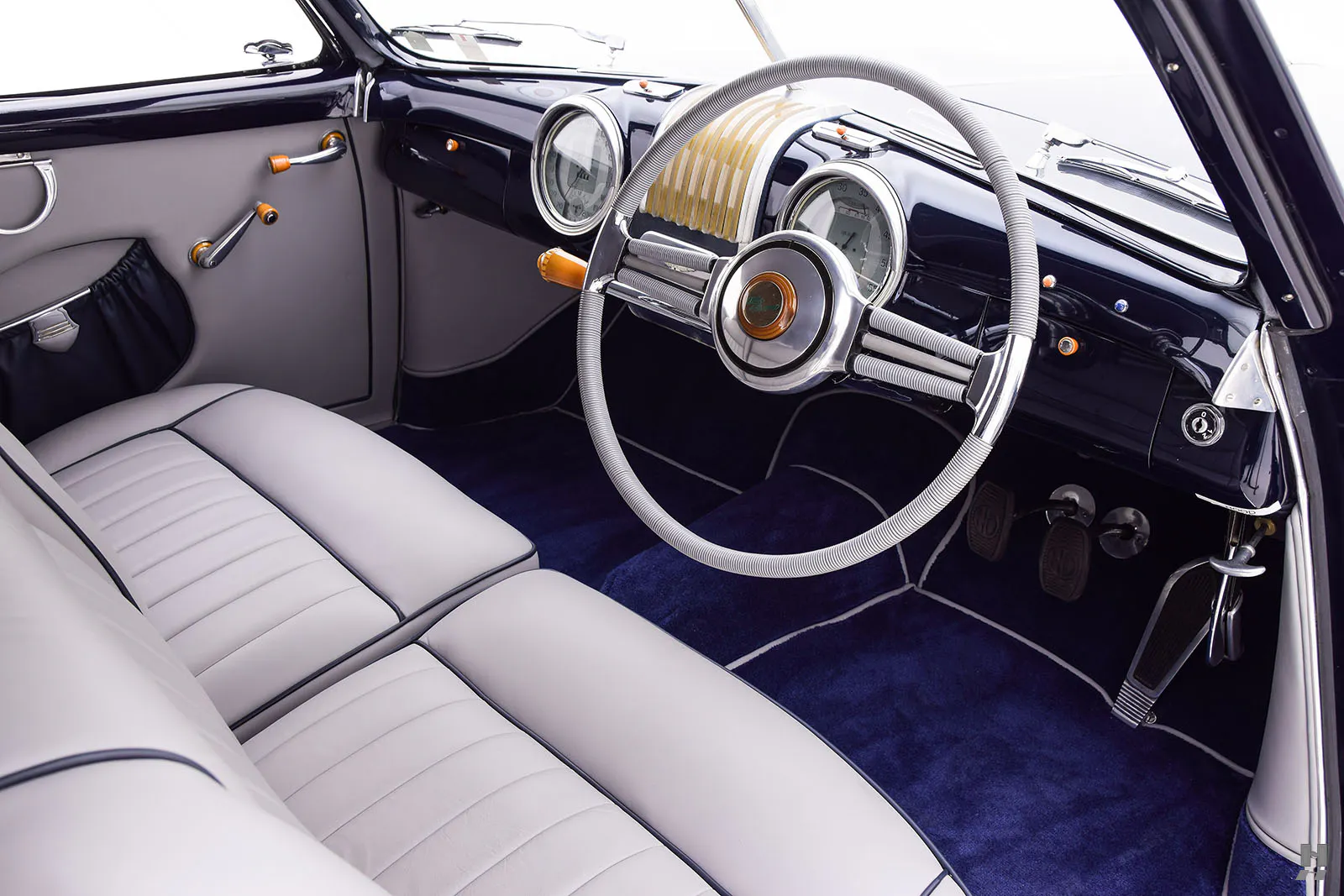 1948 Alfa Romeo 6C 2500 Super Sport 2dr Coupe by Carrozzeria Touring, Courtesy of Hyman Ltd.