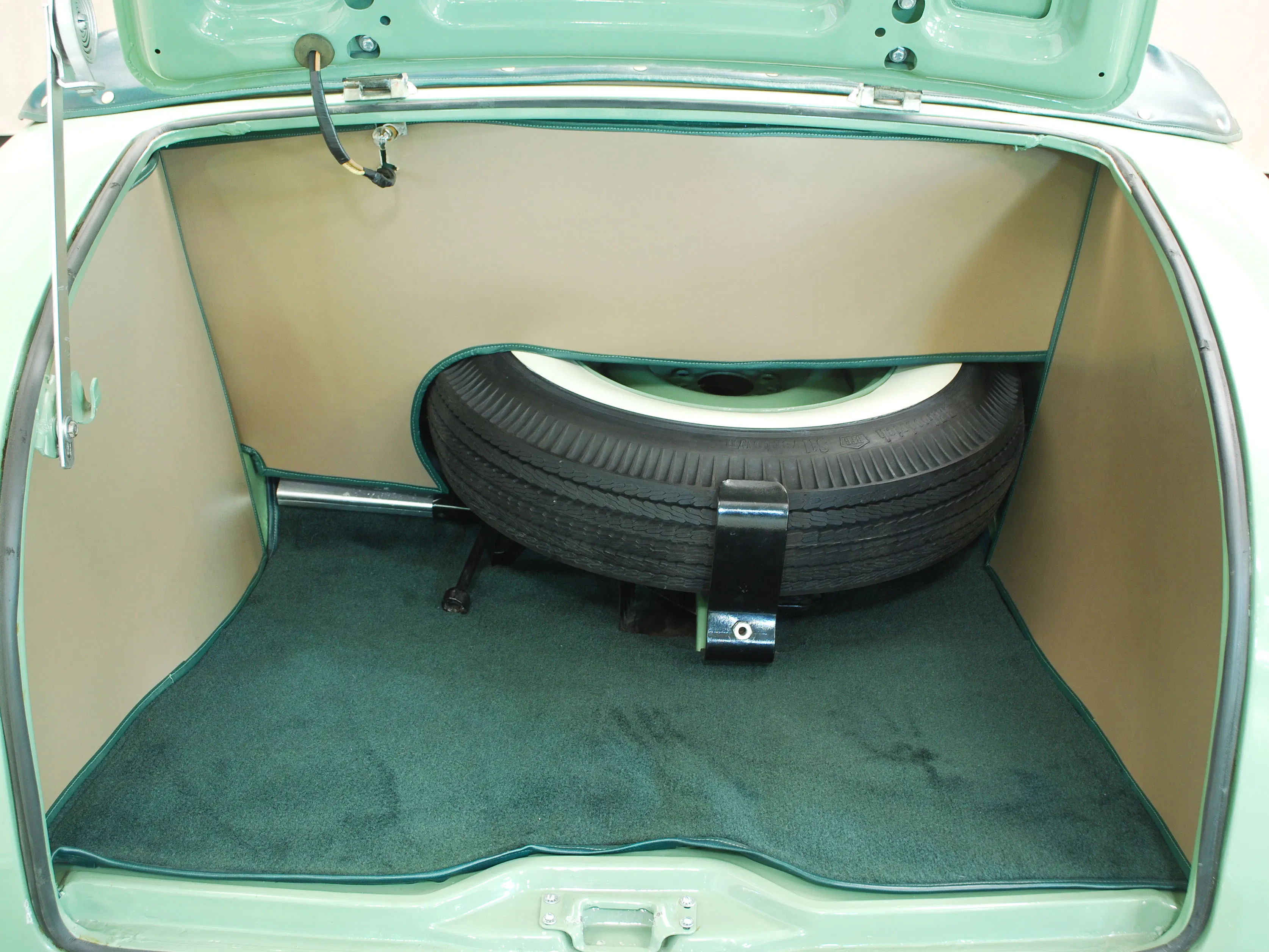 1949 DeSoto Custom 2dr Convertible Coupe Courtesy of Hyman Ltd.