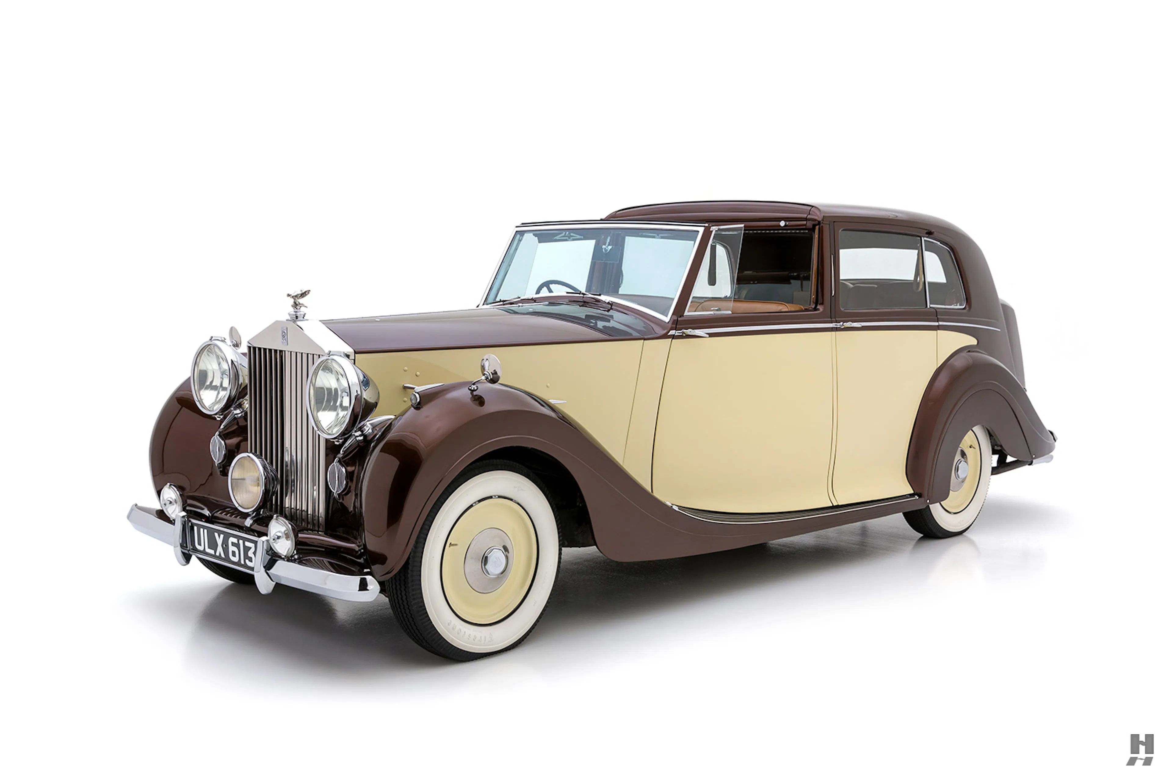 1949 Rolls-Royce Silver Wraith Coachbuilt 4dr Sedan Courtesy of Hyman Ltd.