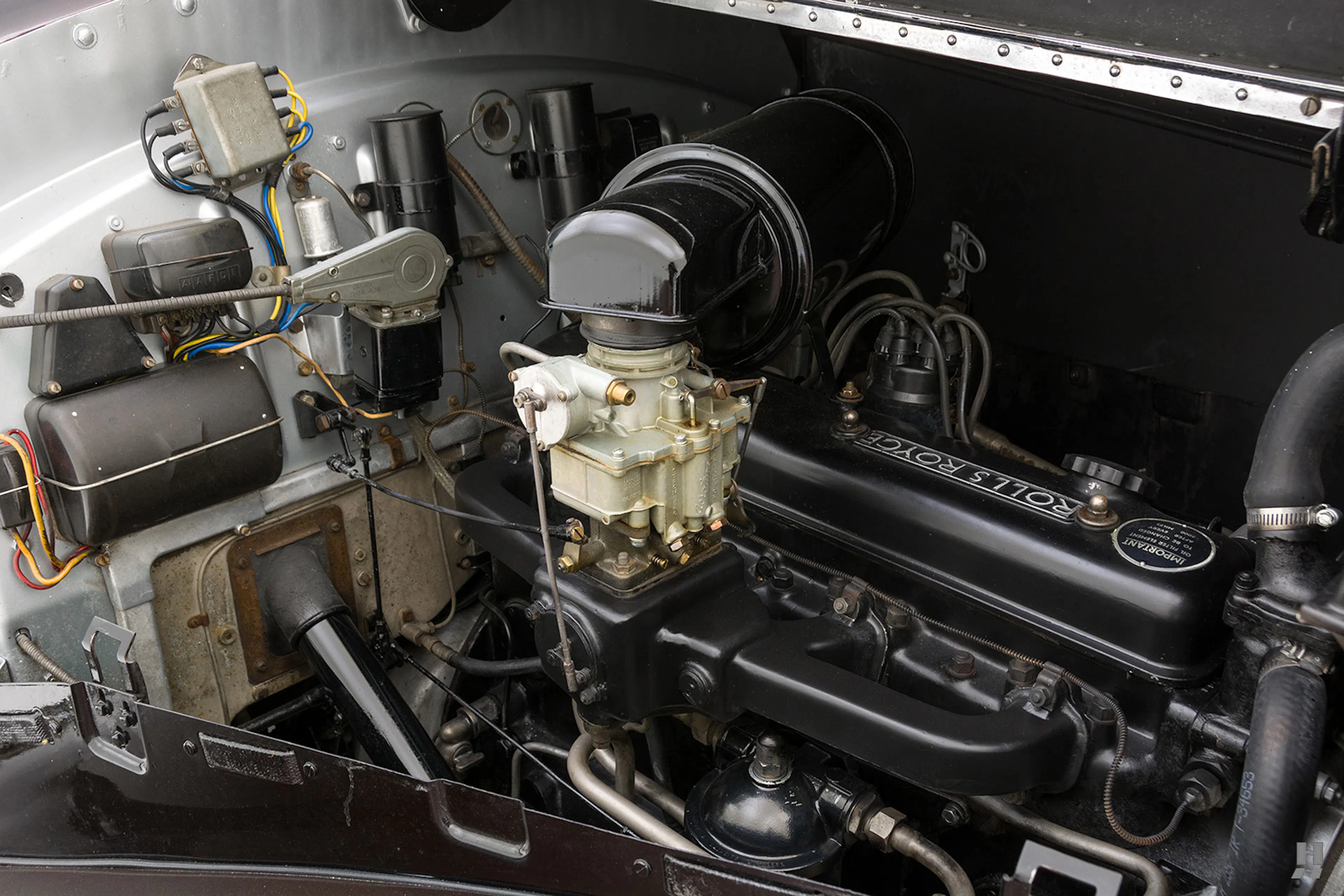 1949 Rolls-Royce Silver Wraith Coachbuilt 4dr Sedan Courtesy of Hyman Ltd.