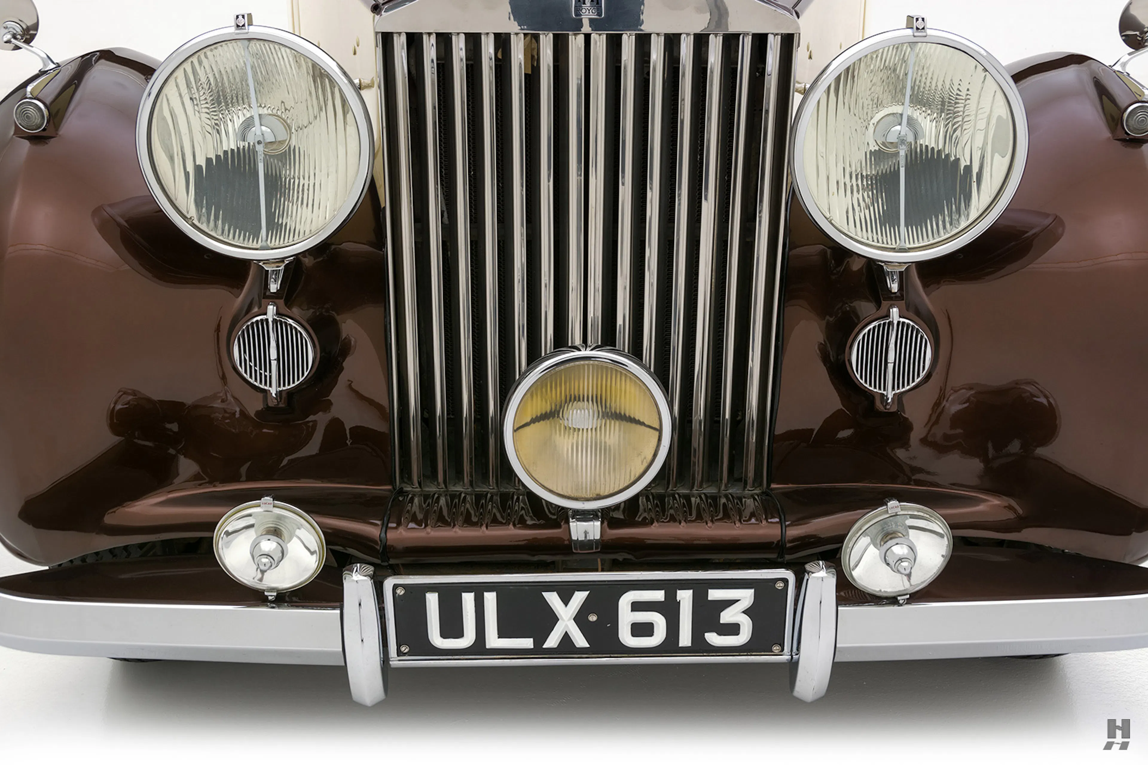 1949 Rolls-Royce Silver Wraith Coachbuilt 4dr Sedan Courtesy of Hyman Ltd.