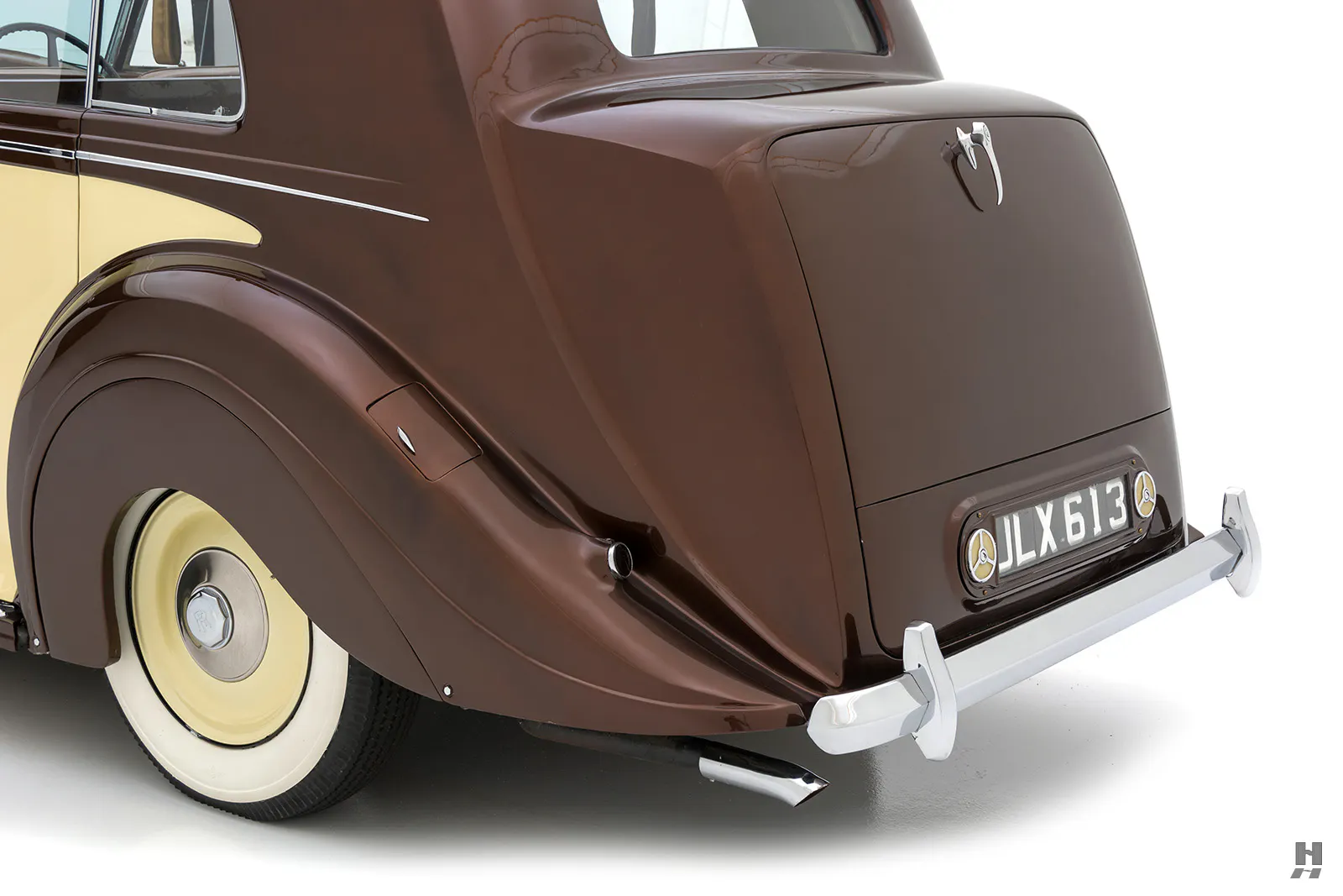 1949 Rolls-Royce Silver Wraith Coachbuilt 4dr Sedan Courtesy of Hyman Ltd.