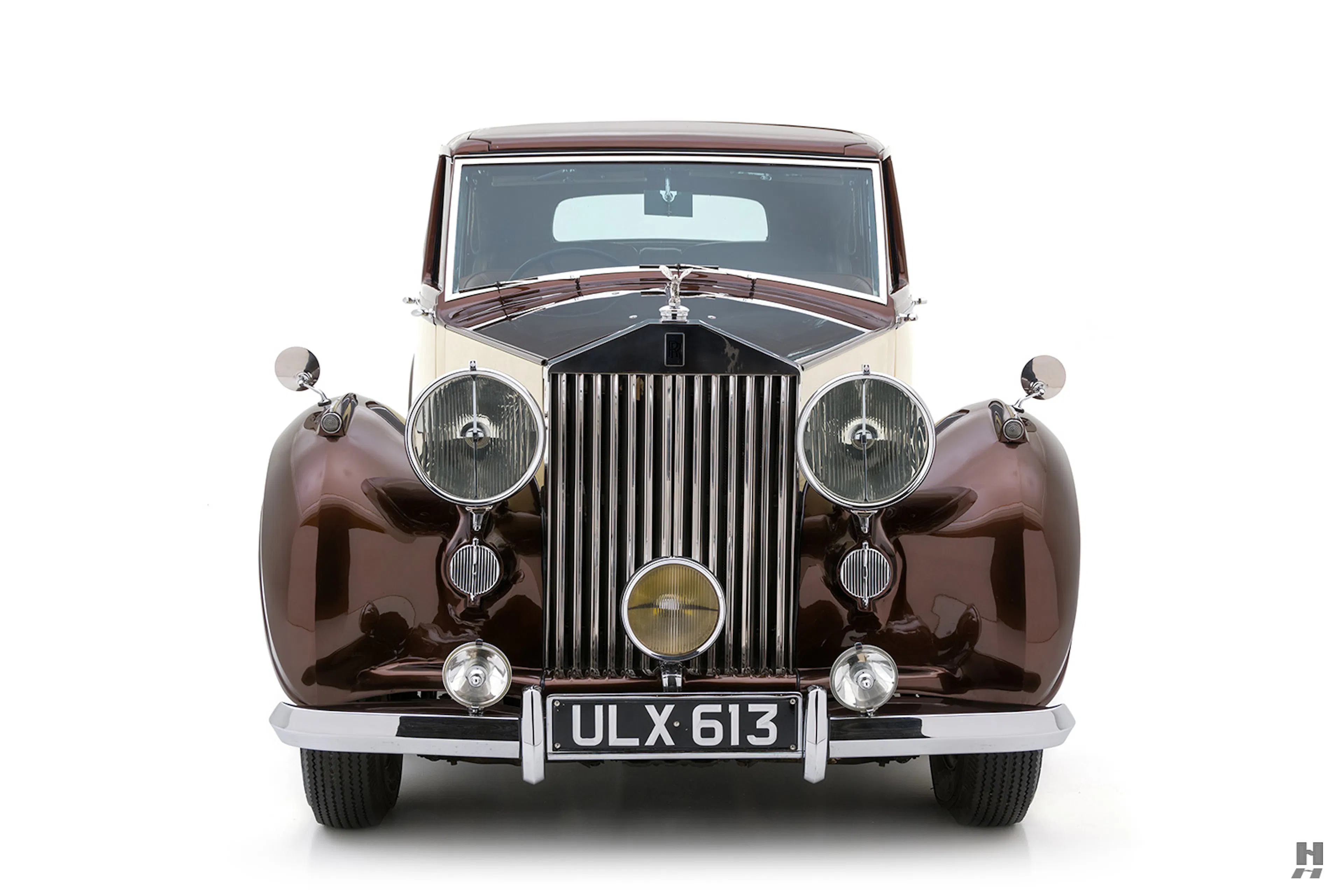 1949 Rolls-Royce Silver Wraith Coachbuilt 4dr Sedan Courtesy of Hyman Ltd.