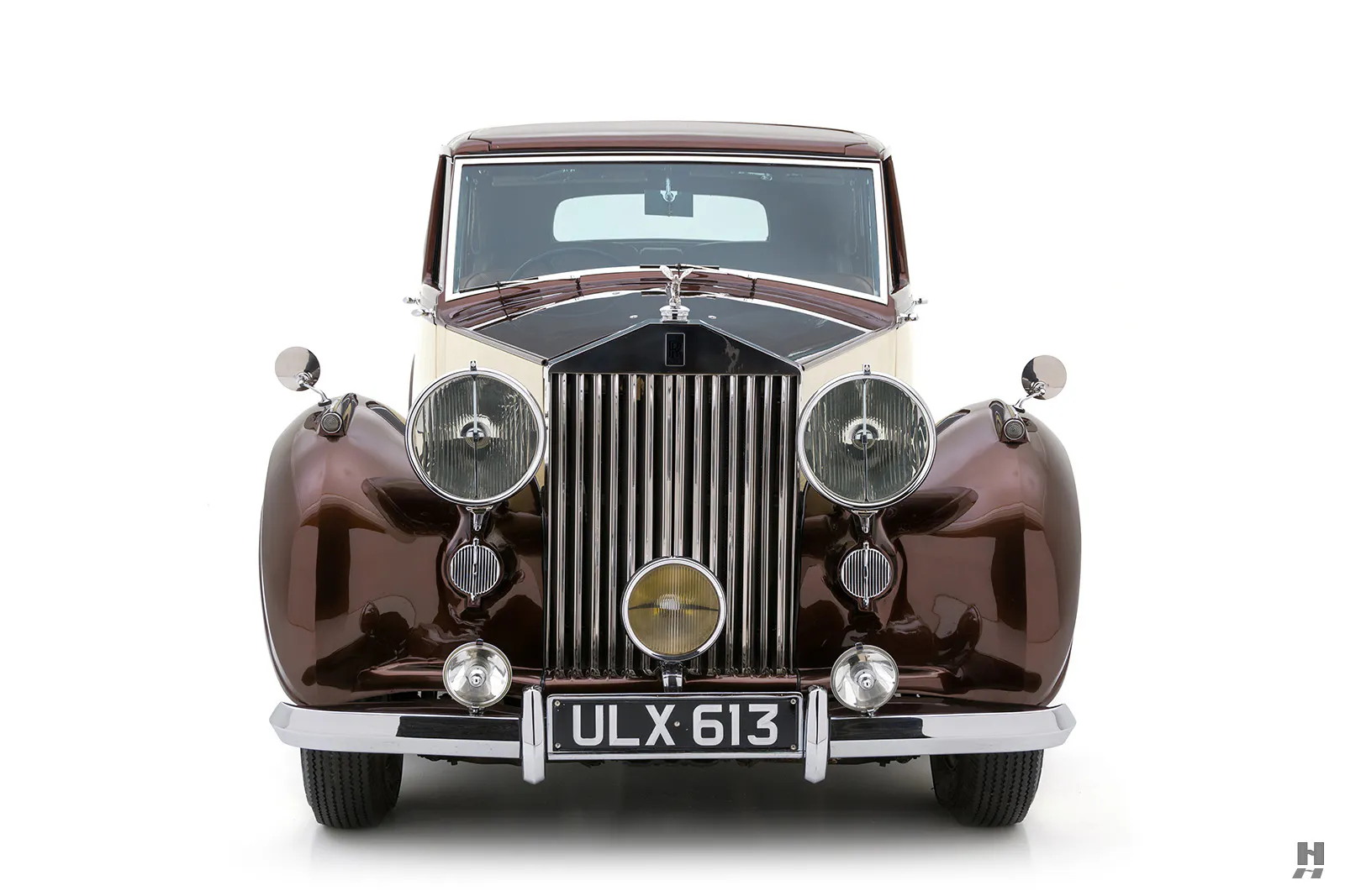 1949 Rolls-Royce Silver Wraith Coachbuilt 4dr Sedan Courtesy of Hyman Ltd.