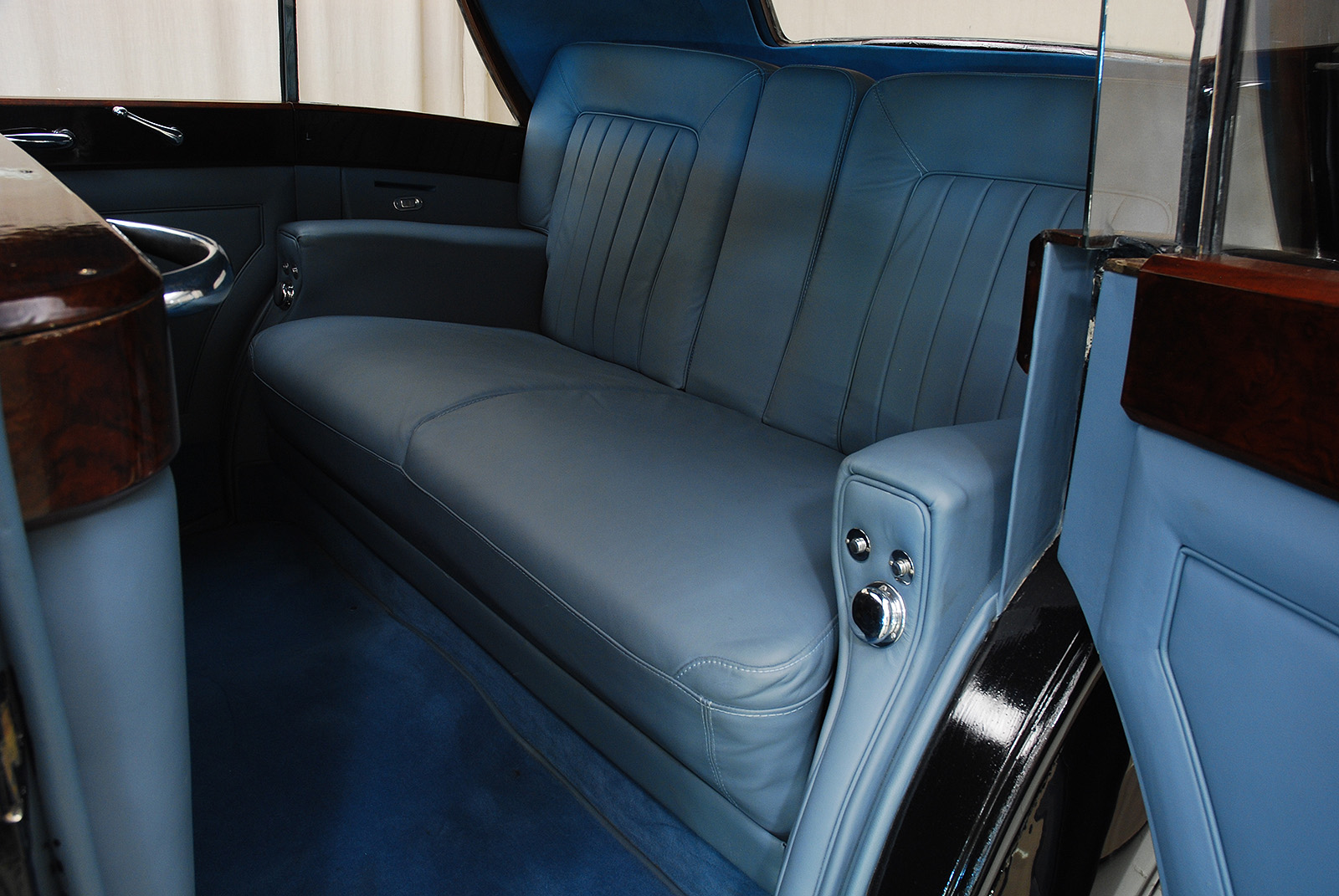 1958 rolls-royce silver wraith coachbuilt