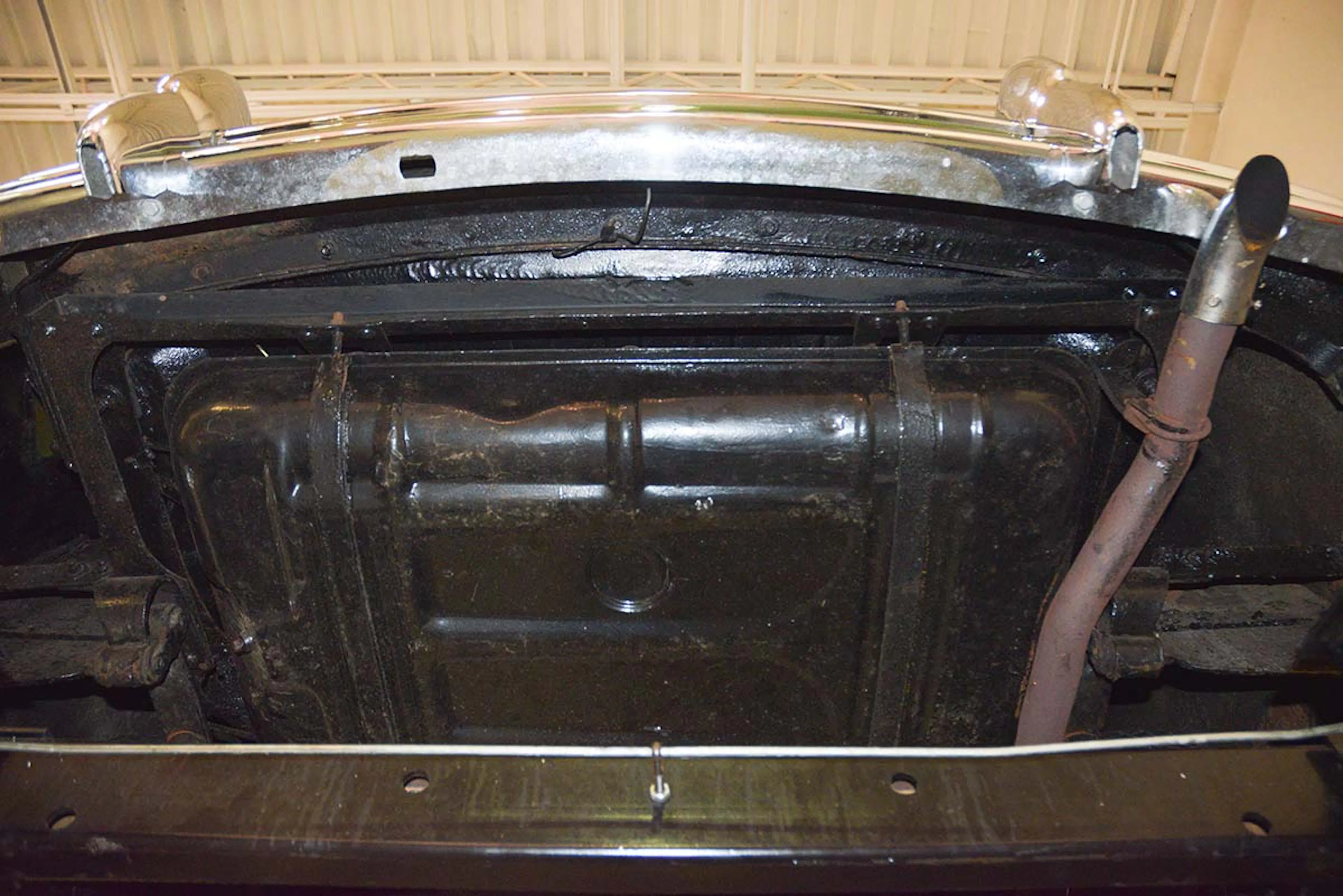 1948 Packard Super Eight Victoria-22nd Series 2dr Convertible Courtesy of Hyman Ltd.