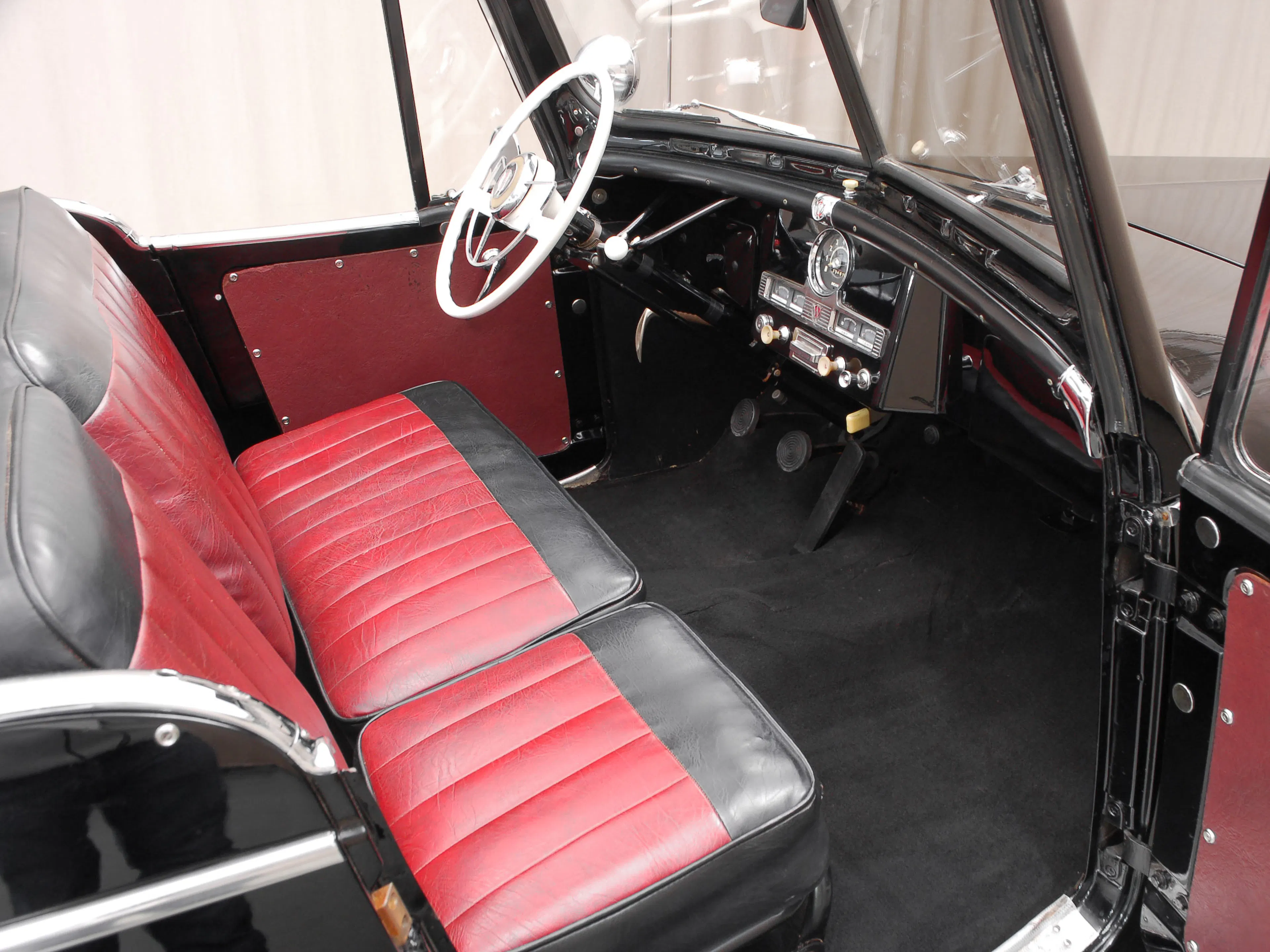 1950 Willys Jeepster 2dr Phaeton Convertible Courtesy of Hyman Ltd.